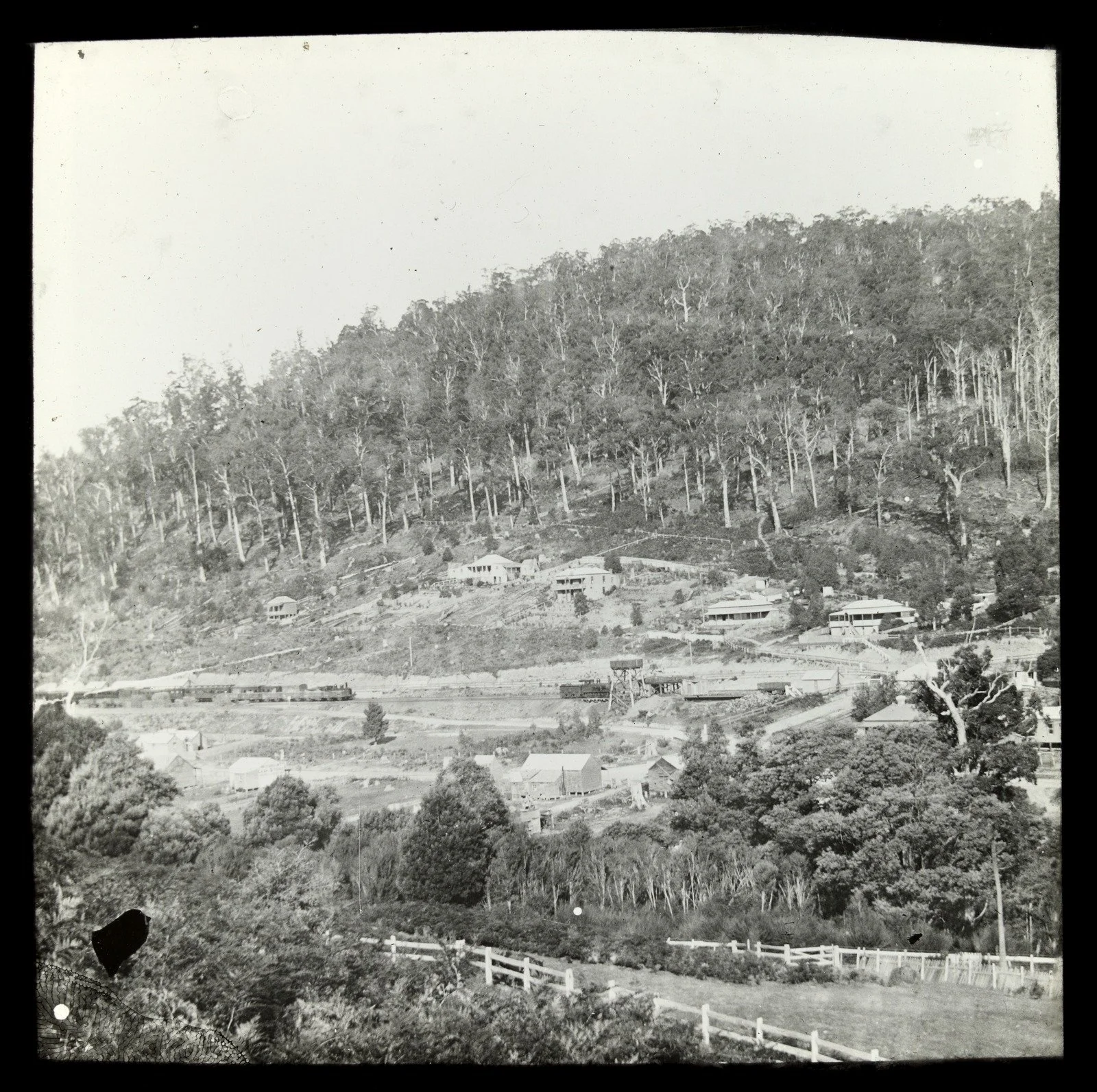 Town and railway station Warburton 1909