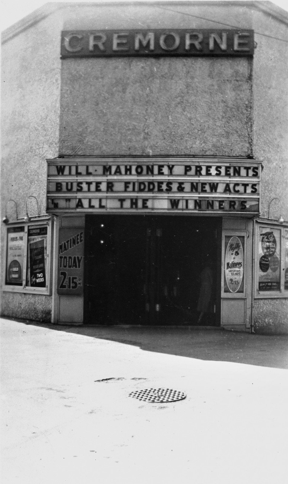 Cremorne Theatre, South Brisbane, 1949