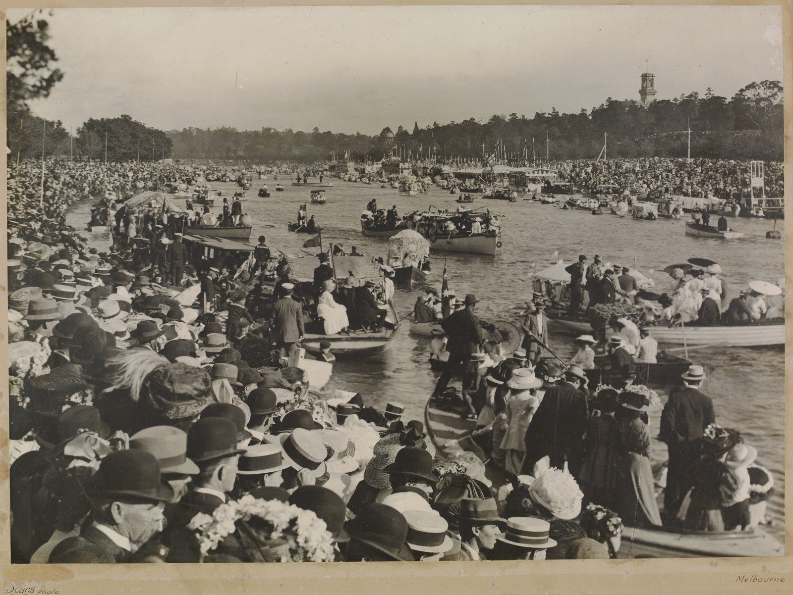 Henley 1910 4