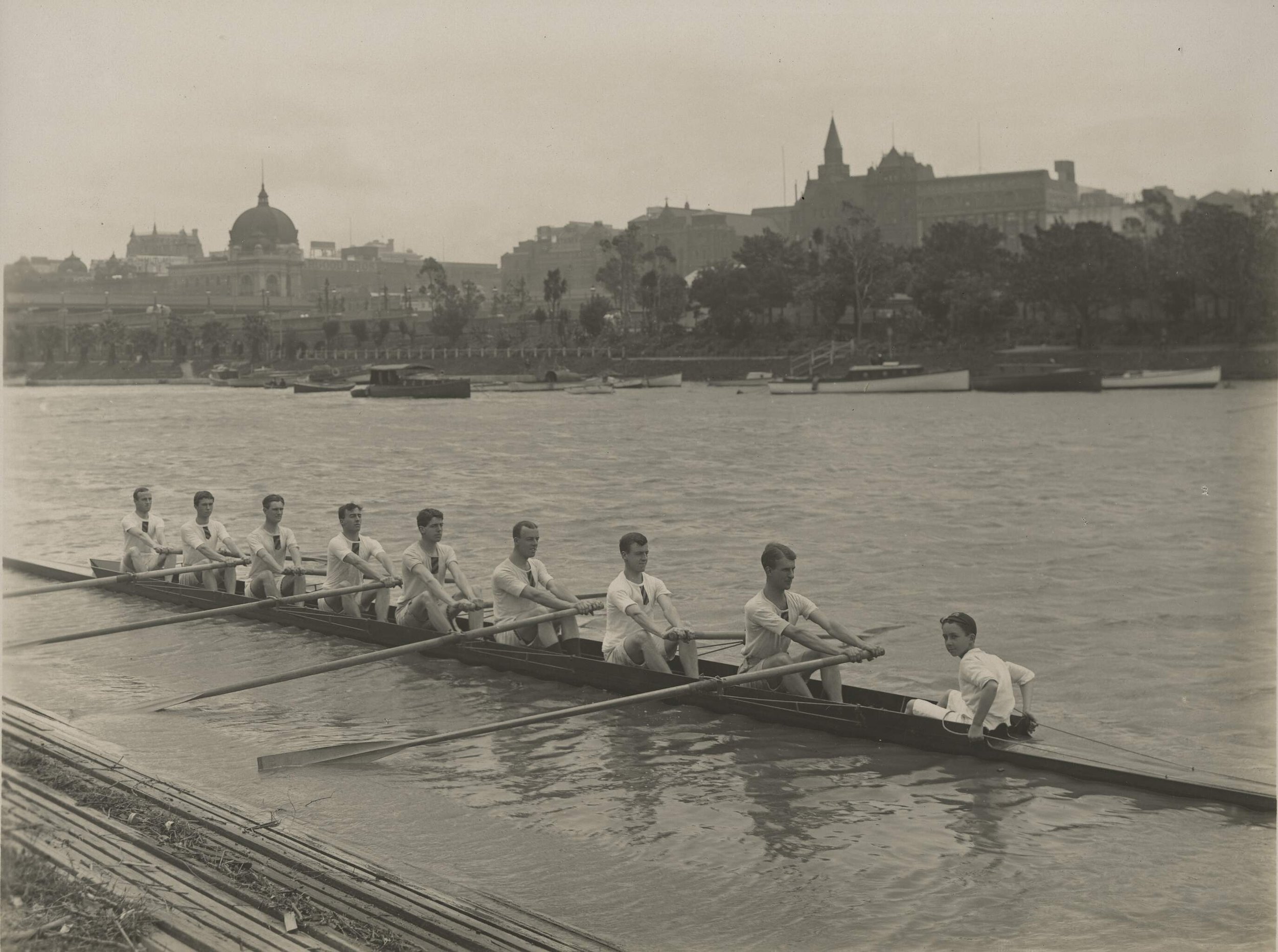 M.U.B.C Maiden Eight, Winners V.R.A., 1912