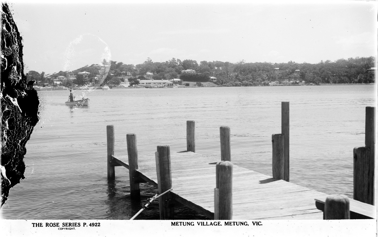 Metung Village Postcard 1920-50