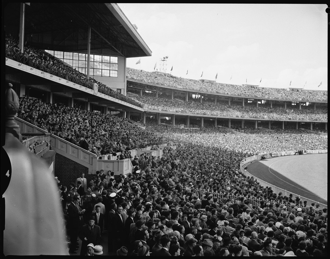 Football scenes (Grand Final) MCG, 1964 3