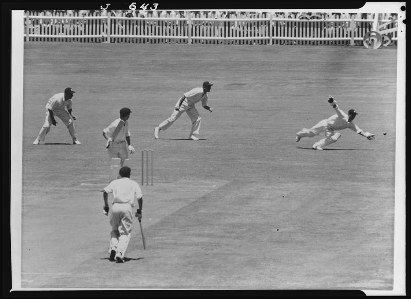 Failing to stop a single, 2nd Test MCG, 1958