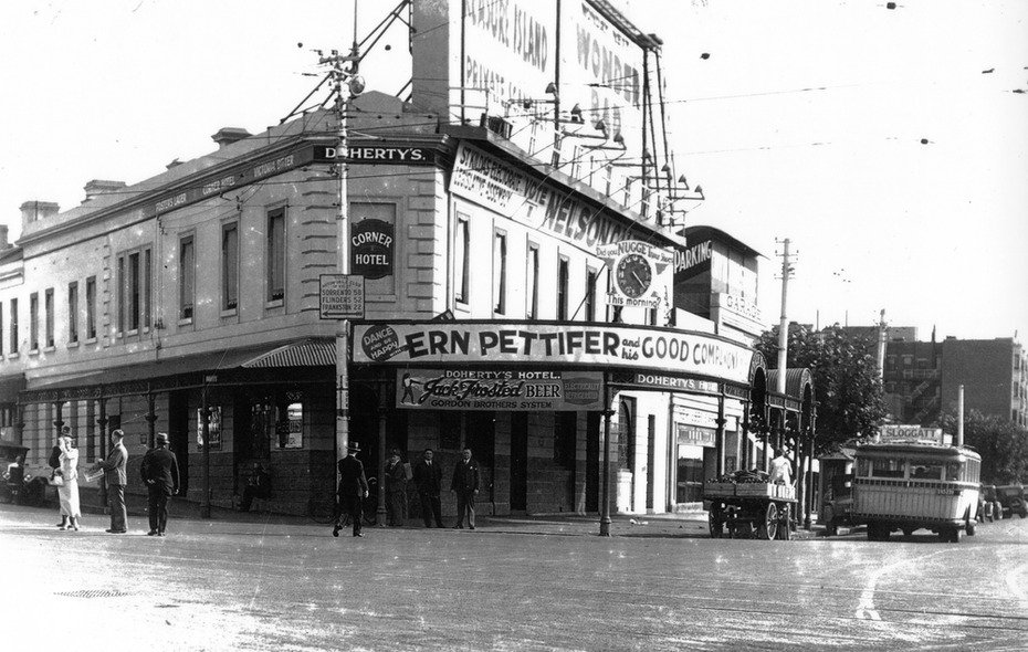 Corner Hotel, c. 1930s