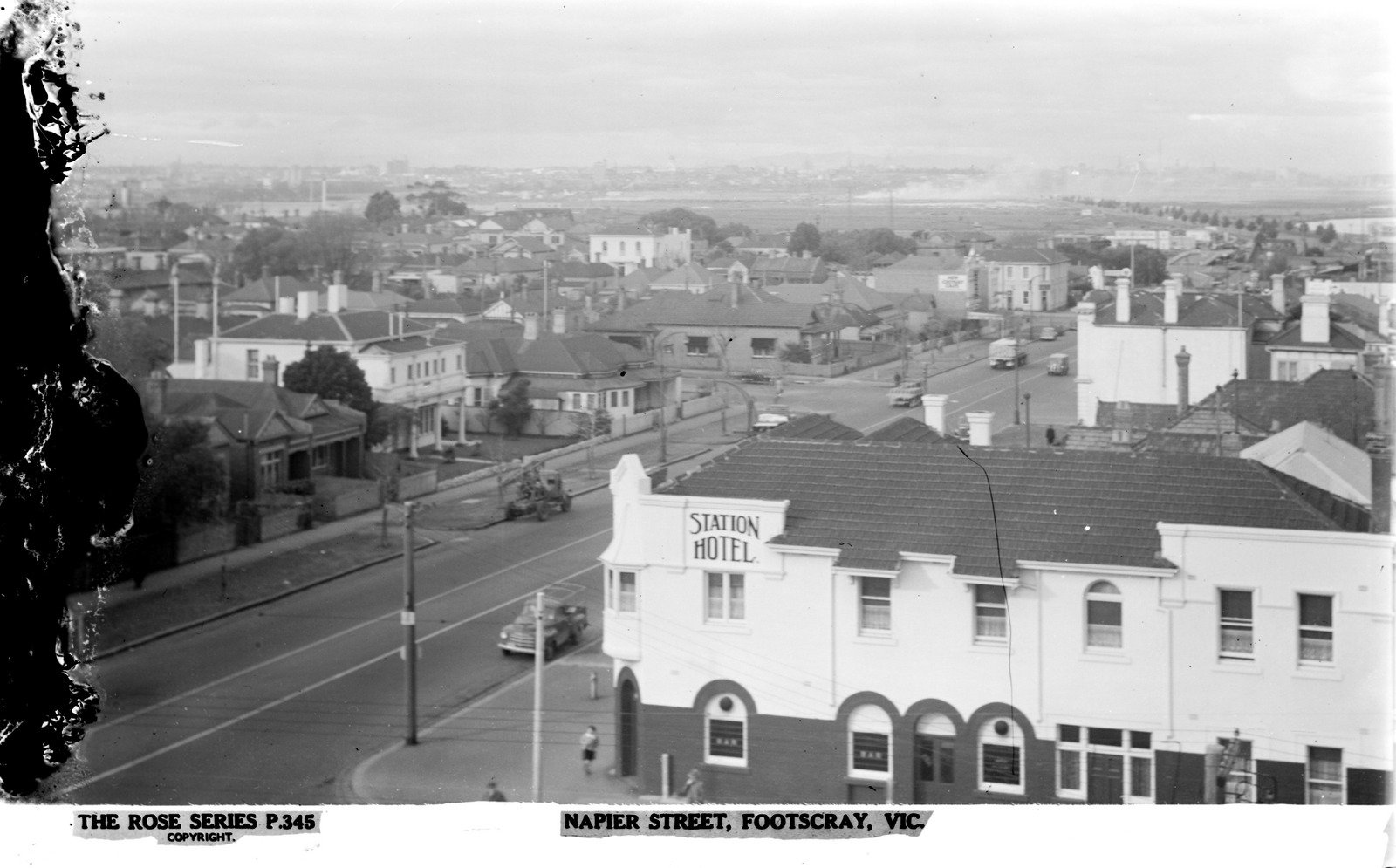 Station Hotel - Napier Street, Footscray 1930 (slight motion blur)