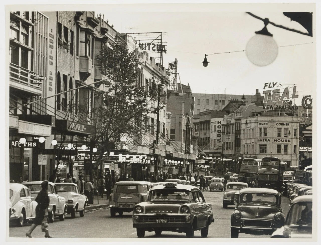 Darlinghurst Road Kings Cross, Nov 1963