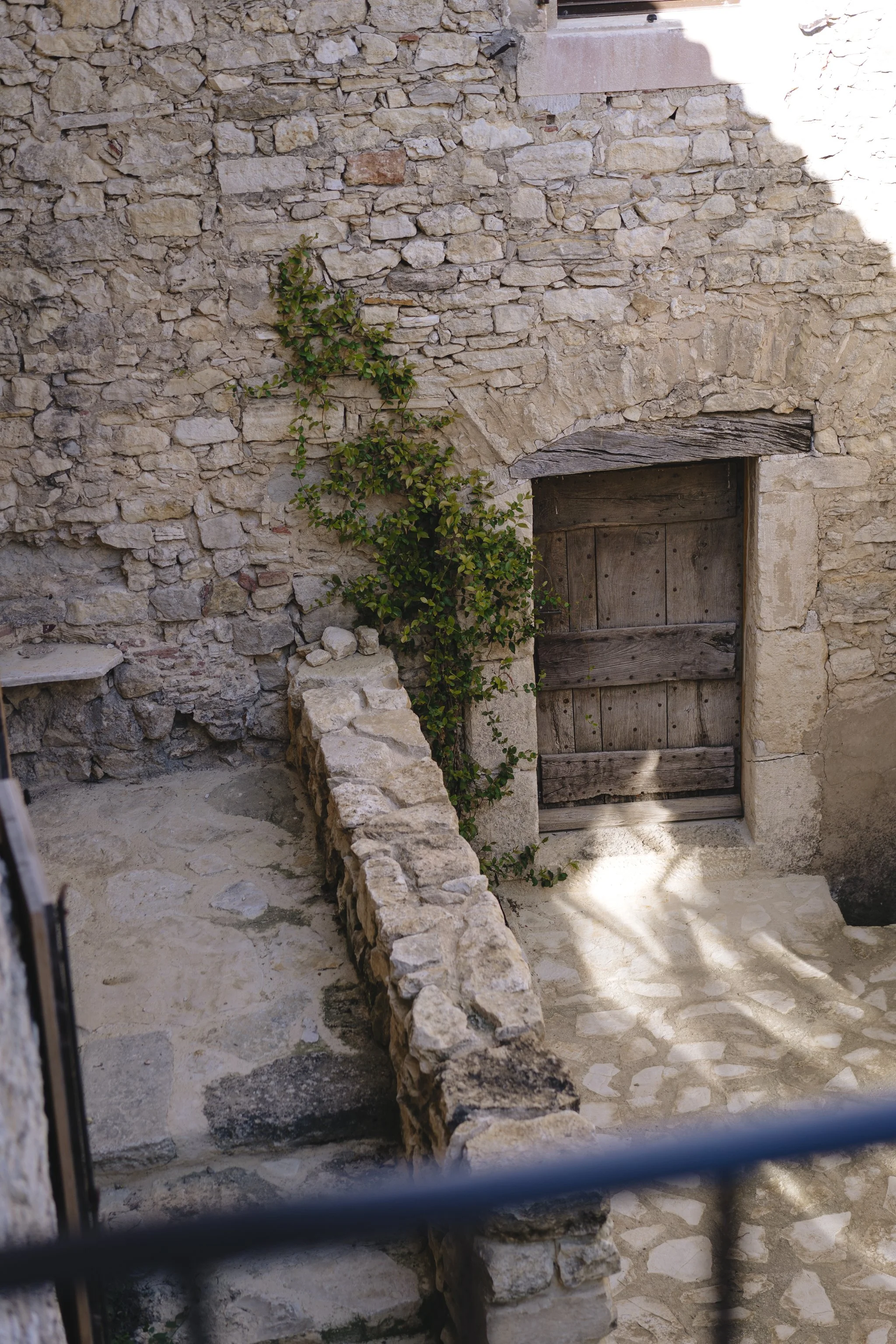 Goult - 20260418 - 17.47.35 - 1A707939 - © MORREC.jpg