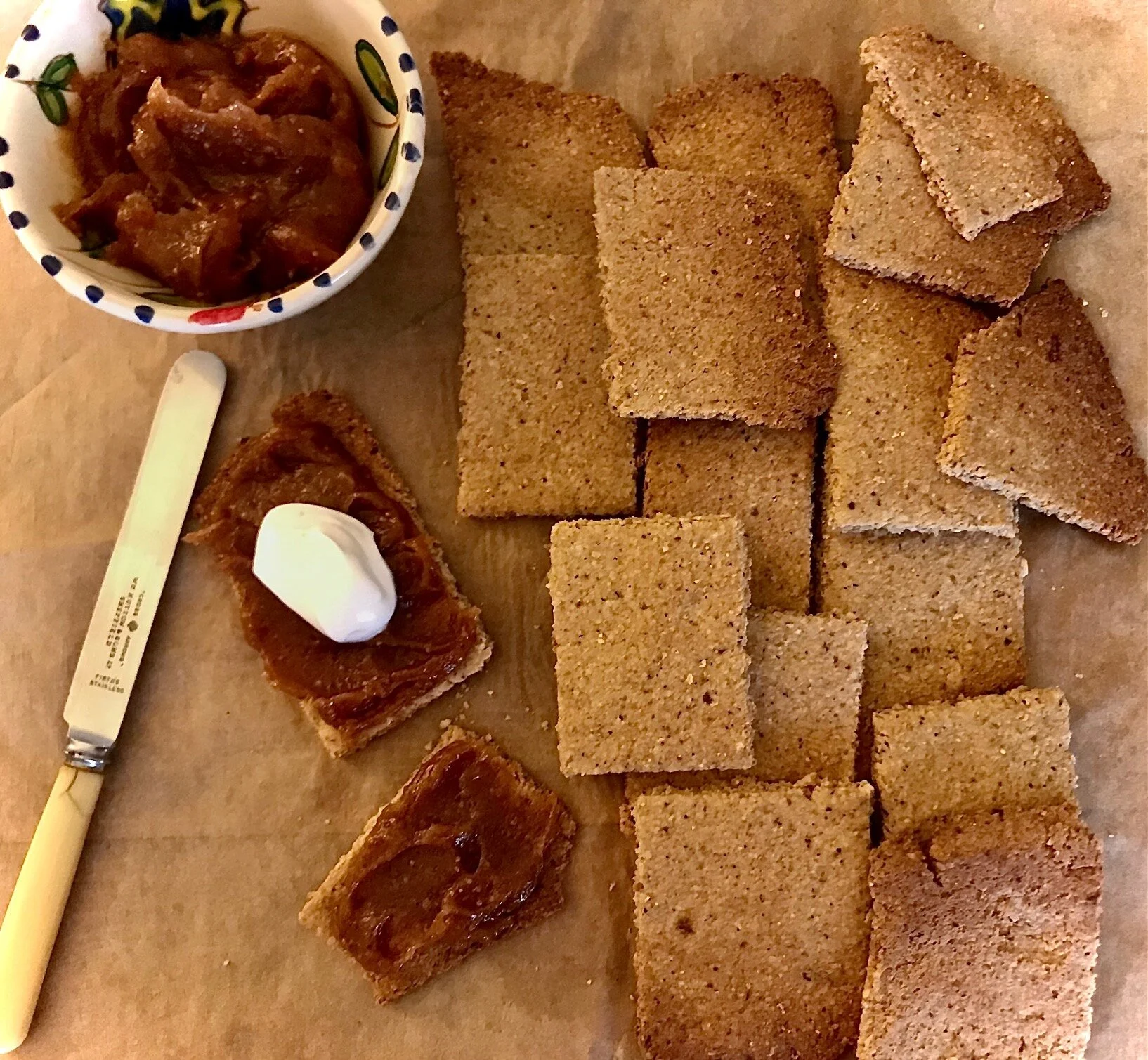 Hazelnut flatbread Christmas crackers recipe