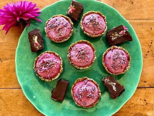 Raw raspberry tarts