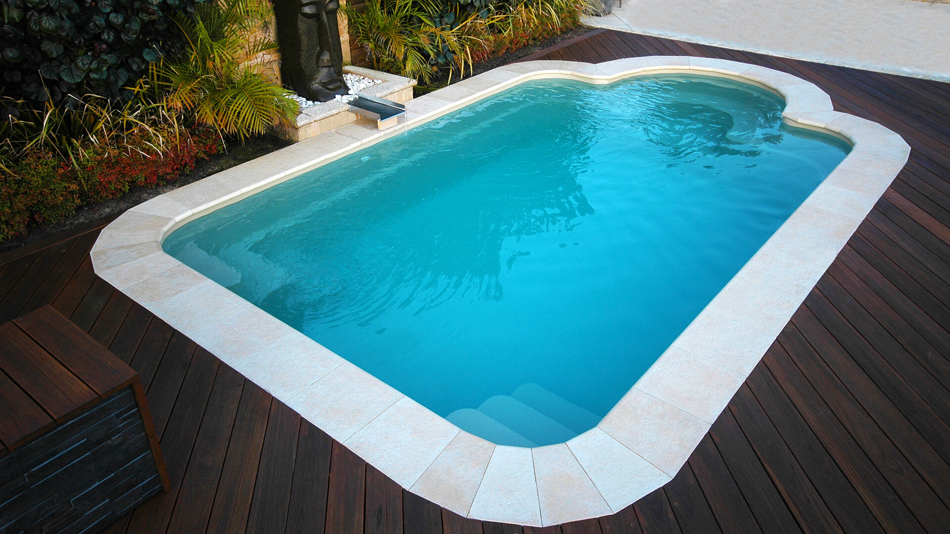 Set Roma Pool The Courtyard Roman Pool Model in Salisbury Mills, NY | Albert Group