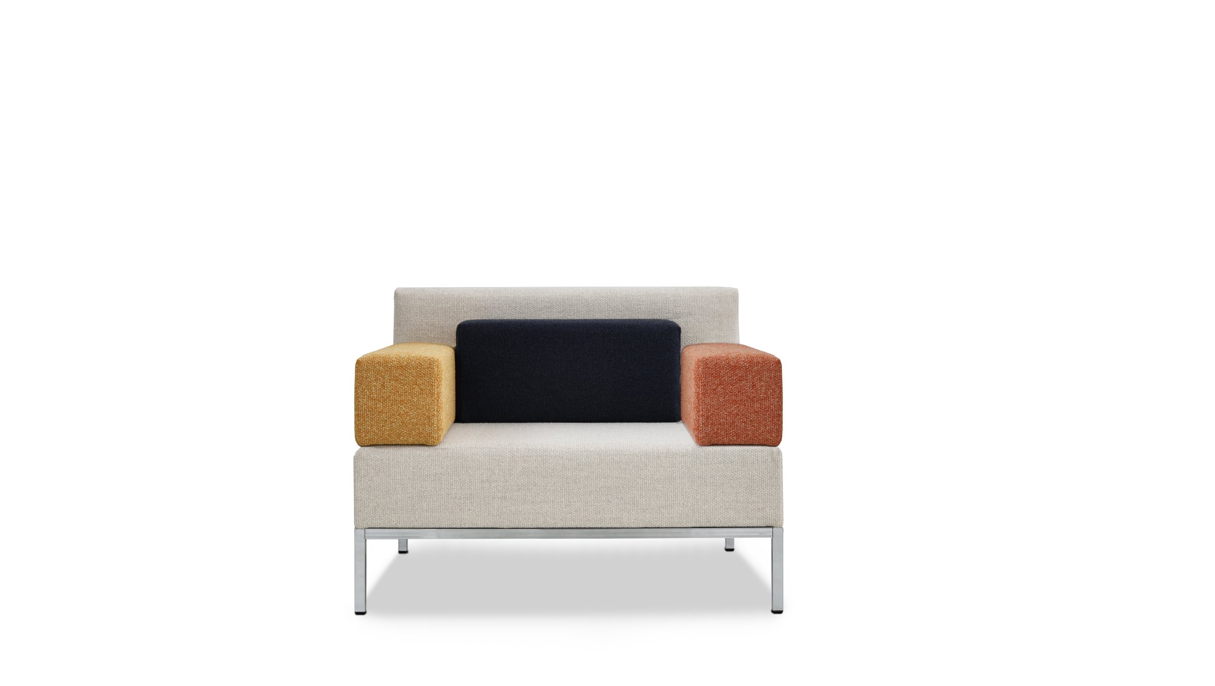 20261026 Muta_sofa_02.jpg