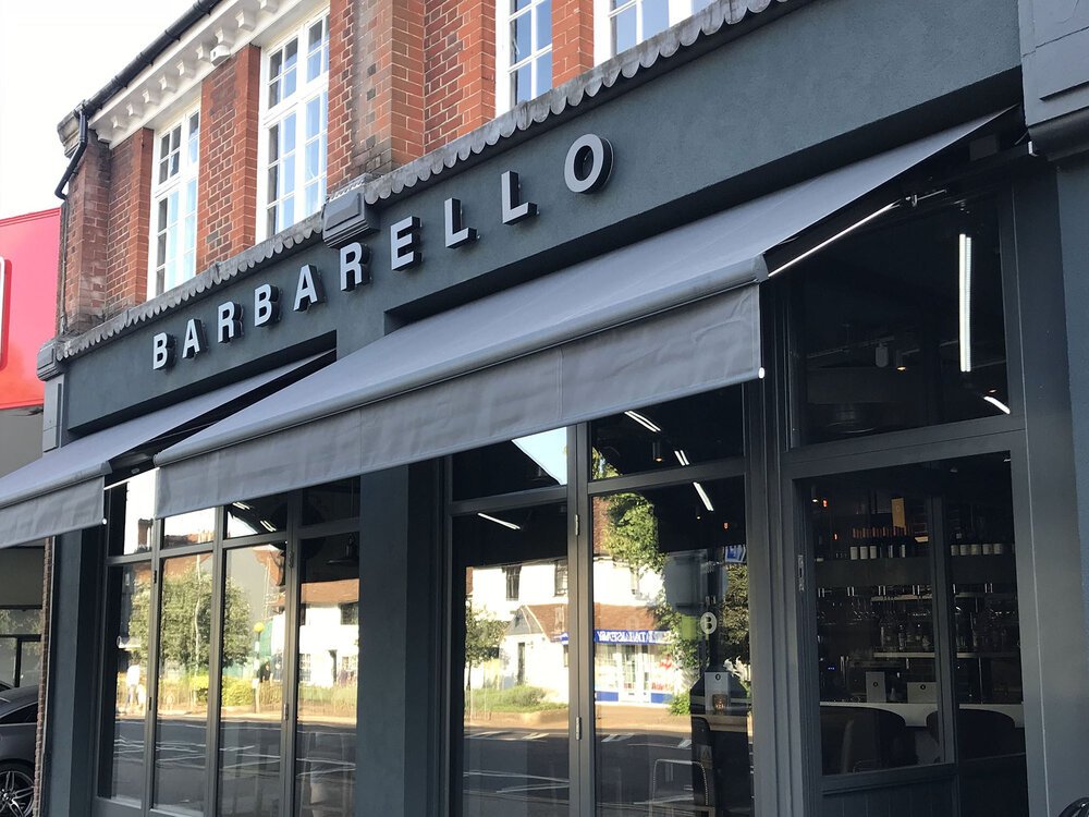 BARBARELLO HARPENDEN PROJECT HERTFORDSHIRE | MOONLIGHT AWNING | Awning System