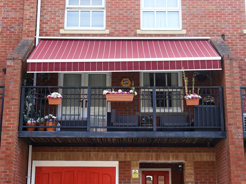 MANCHESTER PROJECT GREATER MANCHESTER | CLASSIC MOONLIGHT AWNING | Awning System
