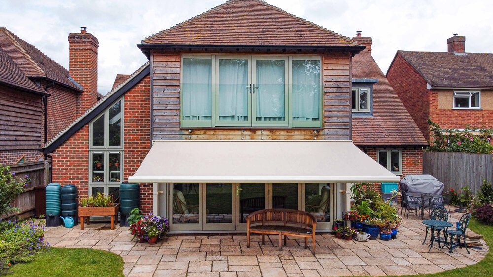 ABINGDON PROJECT, OXFORDSHIRE | Pars Plus Cassette Awning