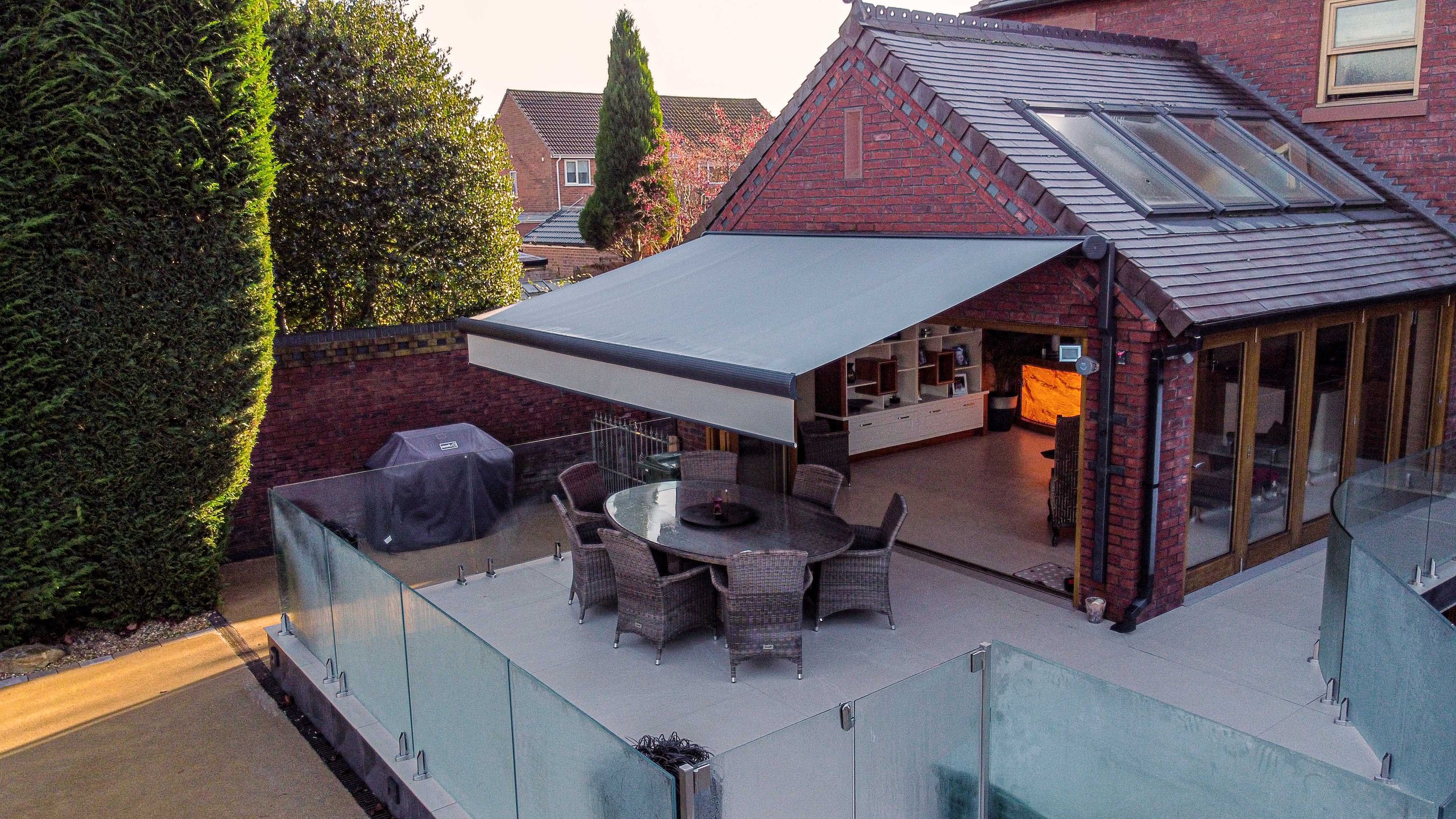 URMSTON PROJECT, GREATER MANCHESTER | Pars Plus Luxe | Cassette Awning