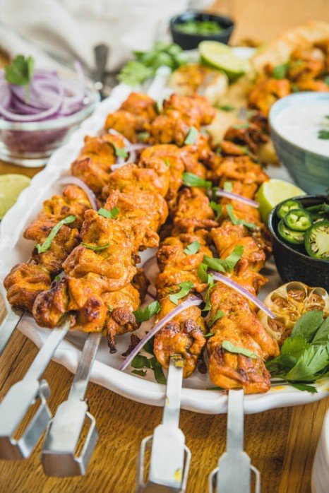 64008-Web-Gallery-09-ButterChickenSkewers_Meal-1_1_.jpg