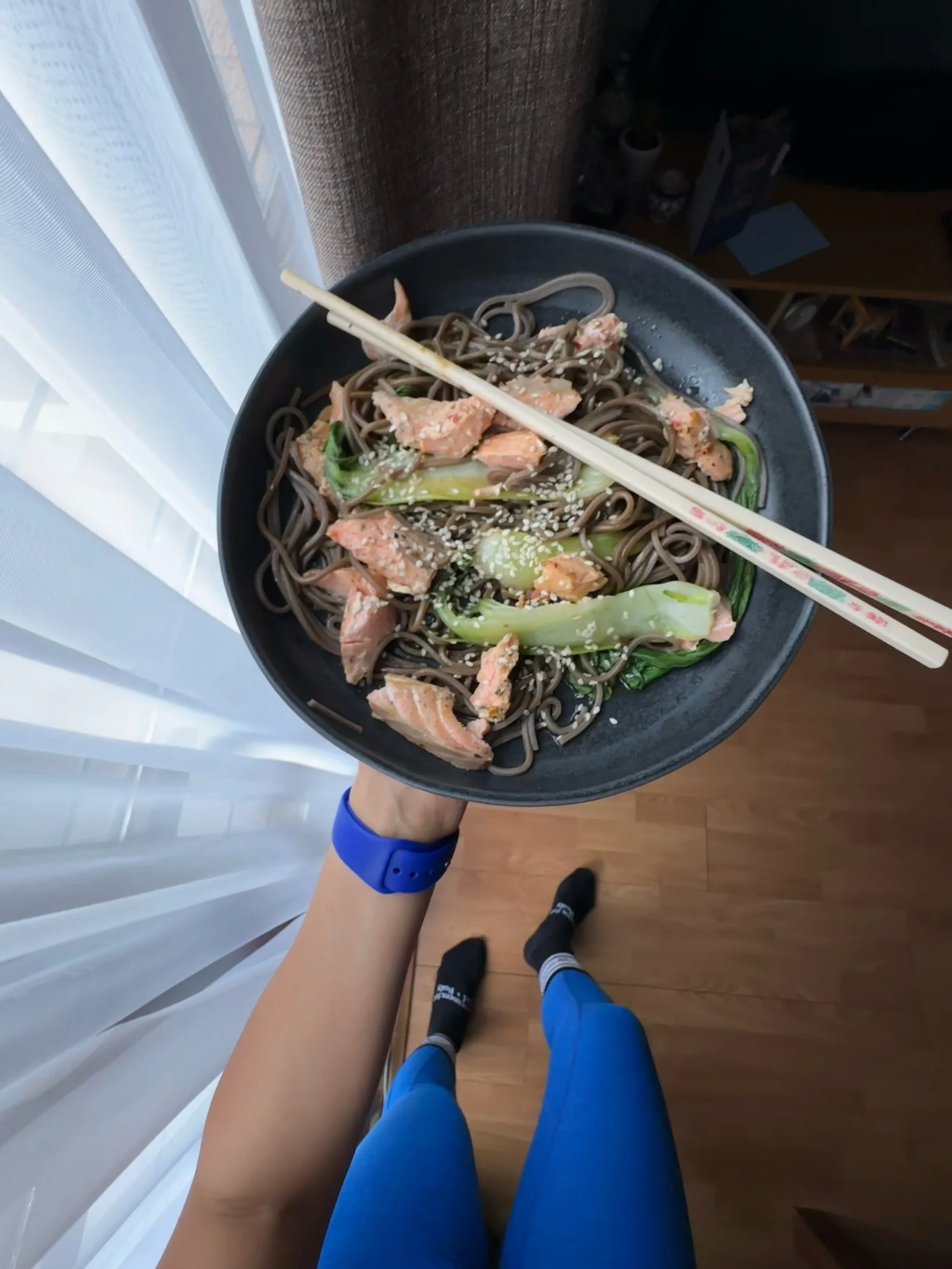 Salmon soba noodles — cosas de la sara