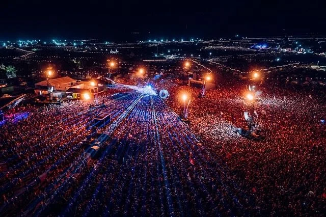 Jungle took over Glastonbury&rsquo;s Arcadia dragonfly alongside Groove Armada for a huge Saturday night DJ set on Worthy Farm 🪰💥

@jungle4eva 
@arcadia 
@glastofest 
@warmagency