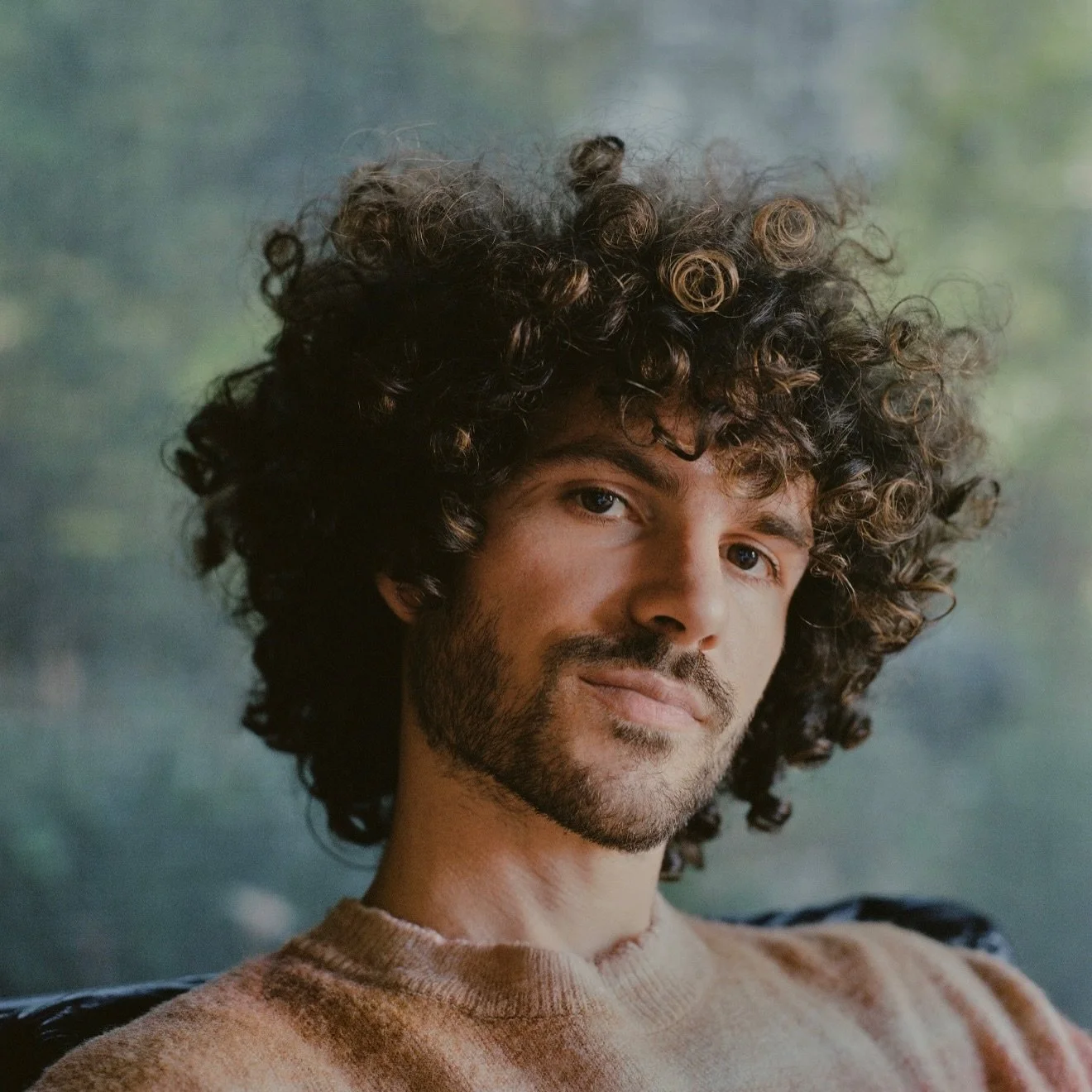 @frenchkiwijuice announces his long awaited new album &lsquo;Tyber&rsquo;, coming Sept 11 💥 The announce comes with the brand new single &lsquo;Soulmates&rsquo; &amp; a UK/EU Autumn 2026 &amp; North America Spring 2027 tour 🎉