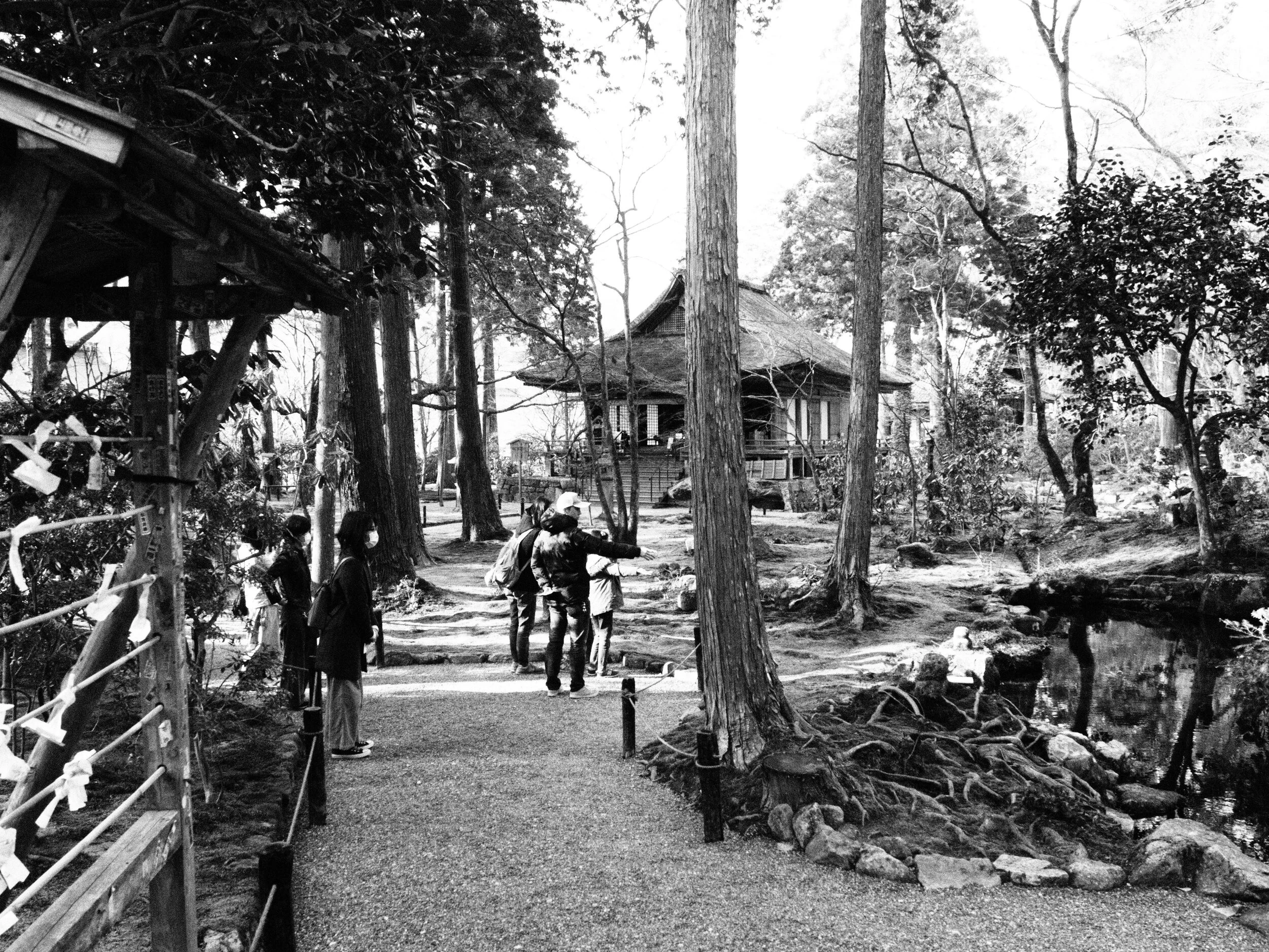Zenaide-Key-Sanzen-In-Temple-020.JPG