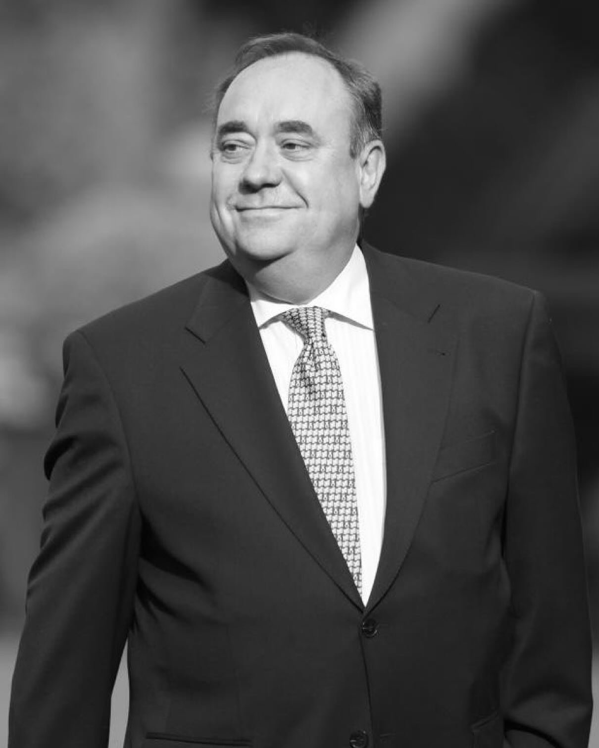 The death of Alex Salmond brings to an end a life committed to the service of Scotland. Though we will always disagree on the constitutional question, he will be remembered as a towering figure in Scotland&rsquo;s political history. Our deepest condo