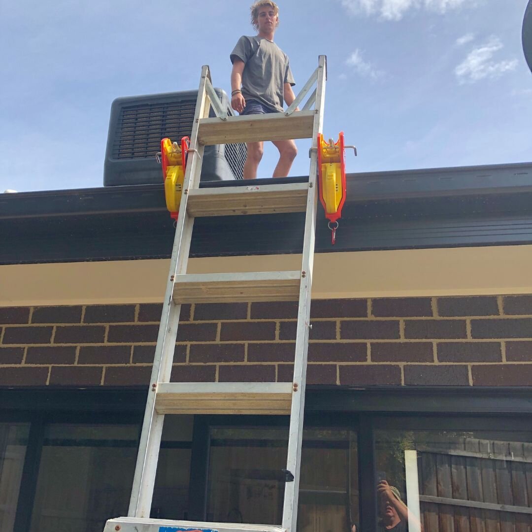 Here's to secure climbs and a safer workplace 👏 

Get a grip on stability and make your workplace a secure space for all. 🛠️ Thank you for choosing Lock Jaw!

#heightsafety #safeworkplace #construction #roofwork #laddersafety #roof #ladderstabilize