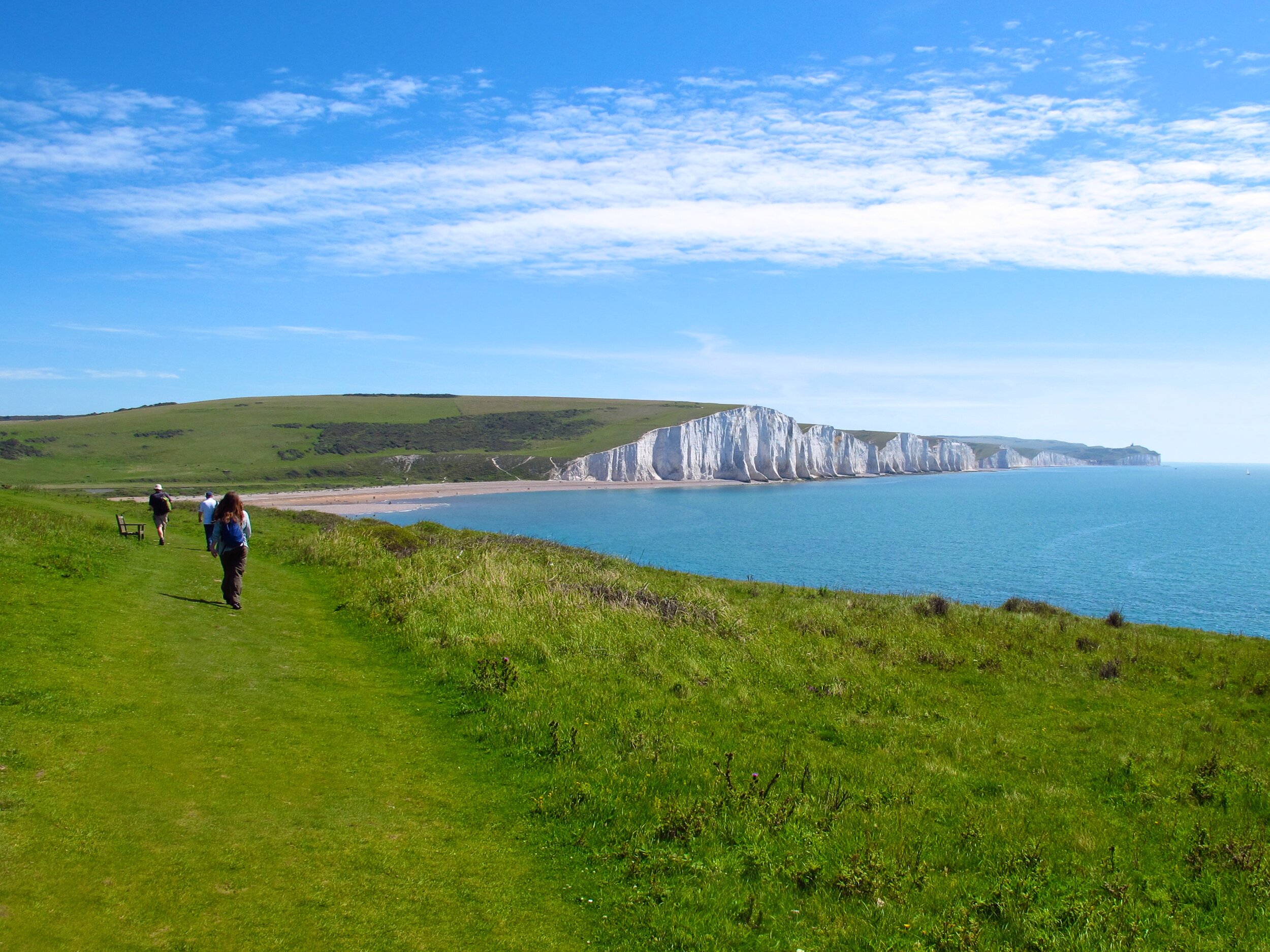 South Downs Sociable Walking Weekend The Seven Sisters — Large Outdoors