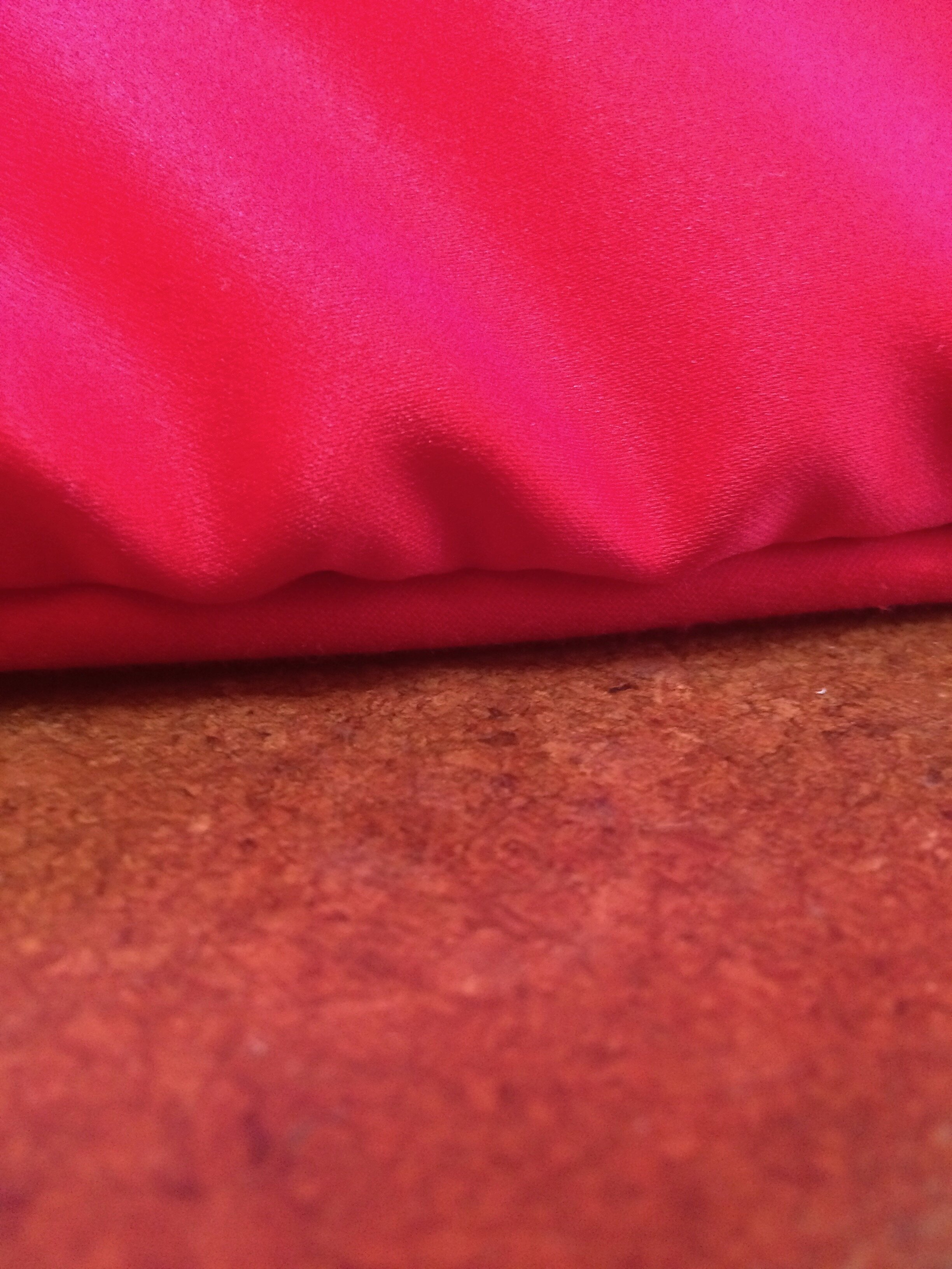 Skirt hem showing piping