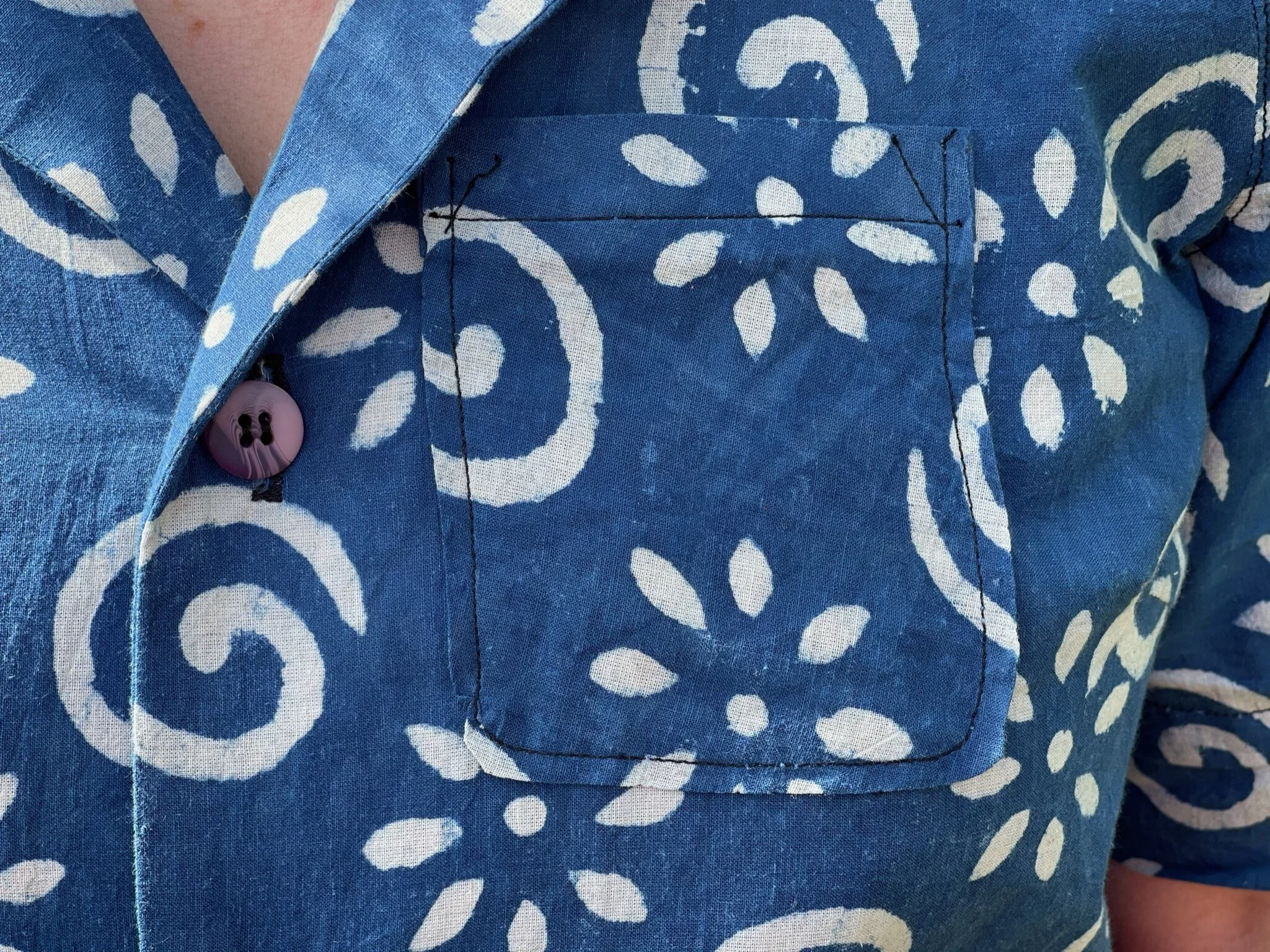 blue pocket very close.jpeg