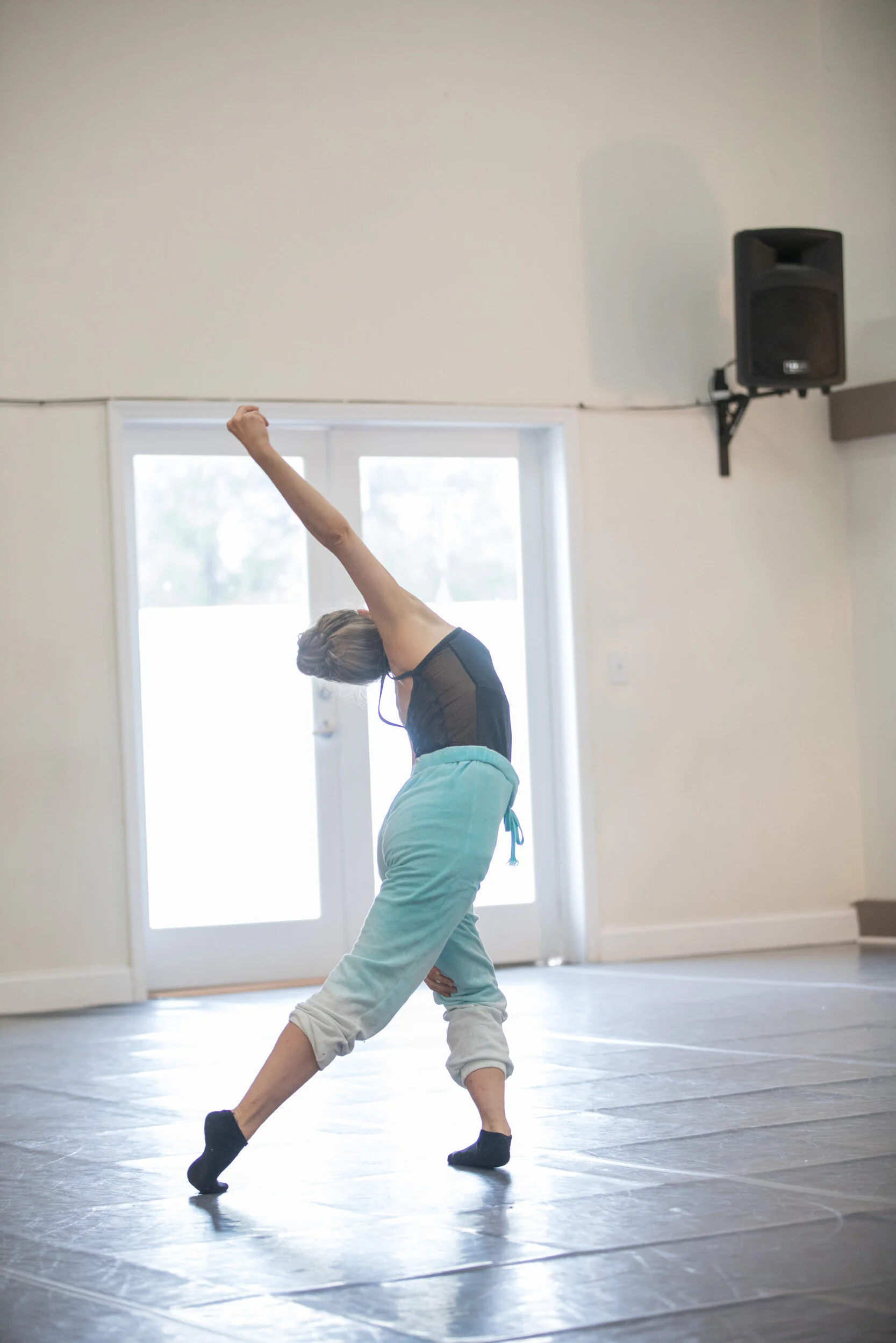 Photography-dance-in-the-studio-behind-the-scenes-florida-broward-palm-beach-photographer-heather-coronel-29.jpg