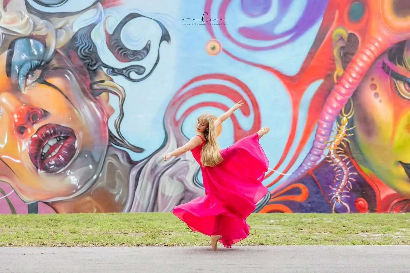 ▪︎
My first dance photo of 2026!

Working with Miss K was a dream. Chilly weather and all, we had a wonderful time exploring Wynwood and creating some gorgeous images!

@aaa.ballet

www.HeatherCPhotography.com