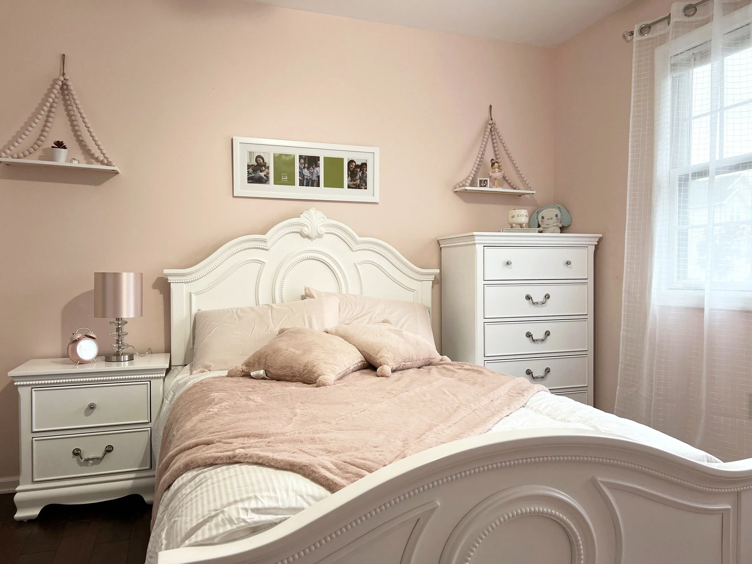 Rose's Bedroom!