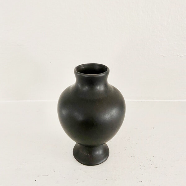 mini chinoise vase matte black