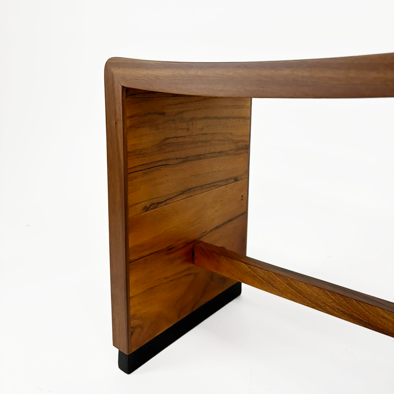 C496585D-75BD-48E2-9EB6-4E8A605EC690_1_105_c.pngItalian stool in the style of Gio Ponti, 1940s