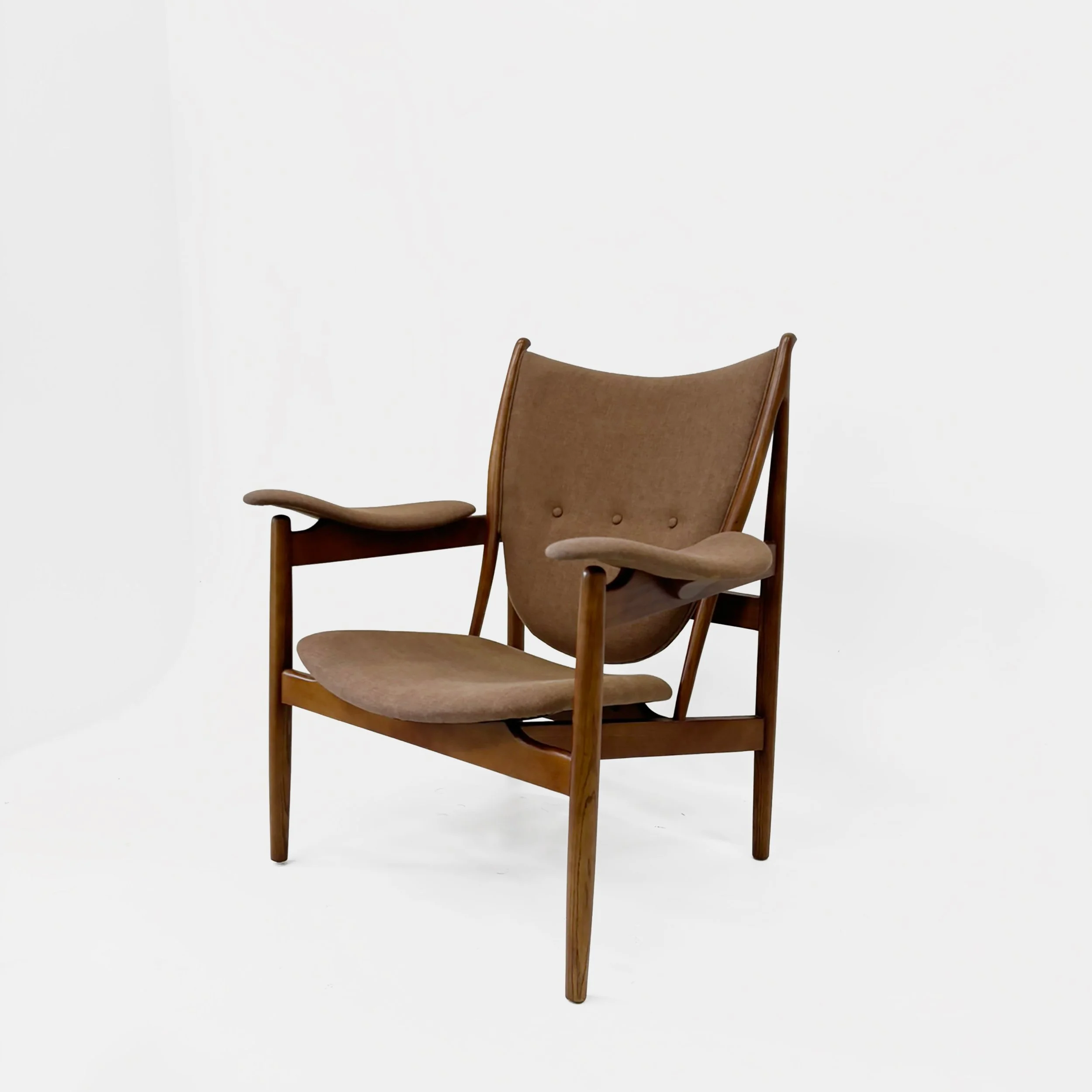 Finn Juhl Style Chieftain Chair