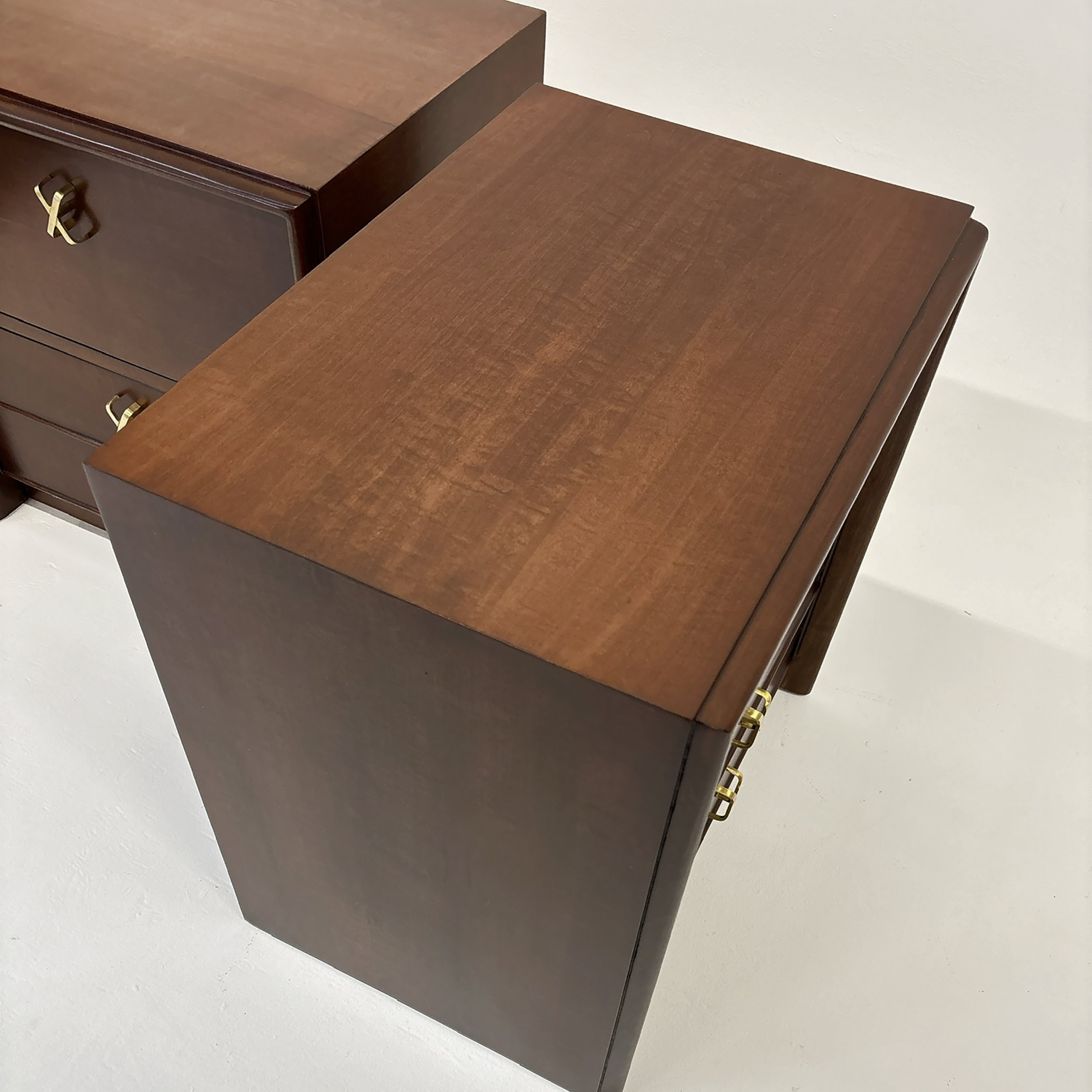 Paul Frankl Nightstands for John Stuart, 1940s