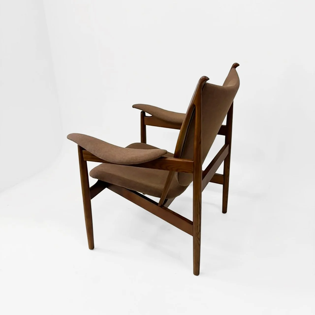 Finn Juhl Style Chieftain Chair