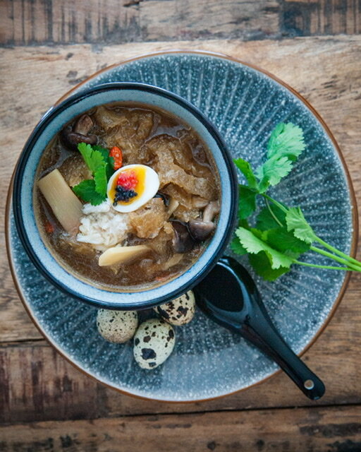 Fish Maw Soup with Fresh Shiitake and Goji Berry