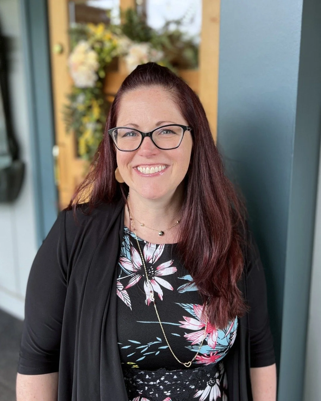 It&rsquo;s February, and with amethyst as her birthstone, it feels only fitting to spotlight a face behind the case everyone loves: Linda!

Inspired by the quiet beauty of the Finger Lakes, the Erie Canal, and winding woodland trails, Linda finds cre