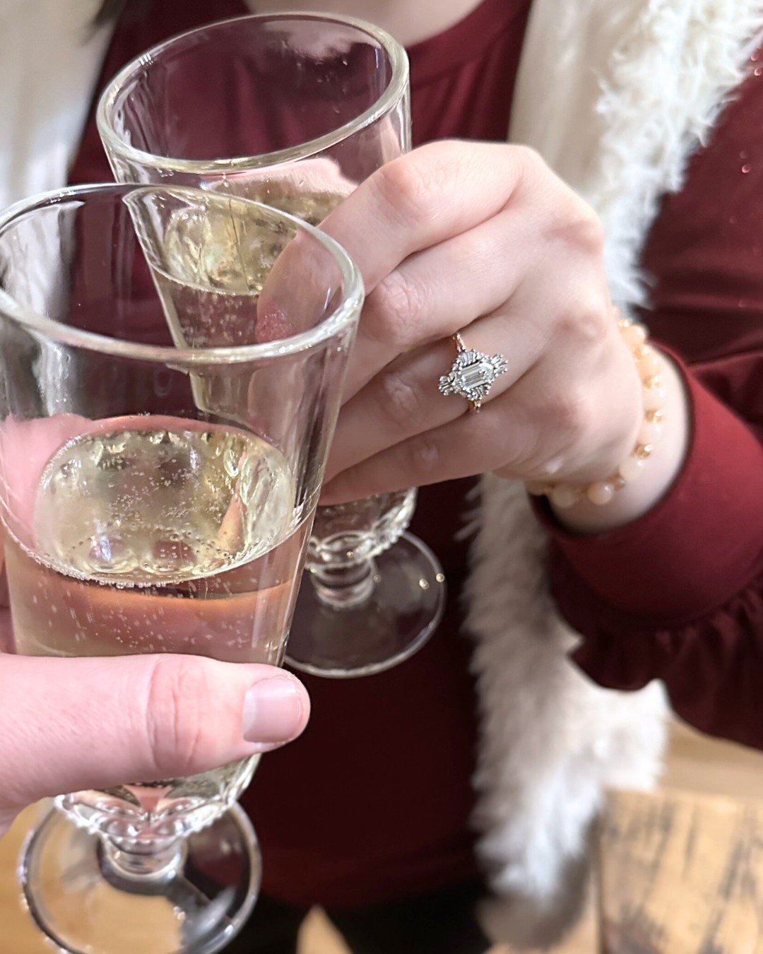 Our client wanted something completely different from the everyday, and Linda was the perfect designer to bring her vision to life.

An elongated hexagon "Dutchess" step-cut lab grown diamond set the stage for this unique design. Architectu