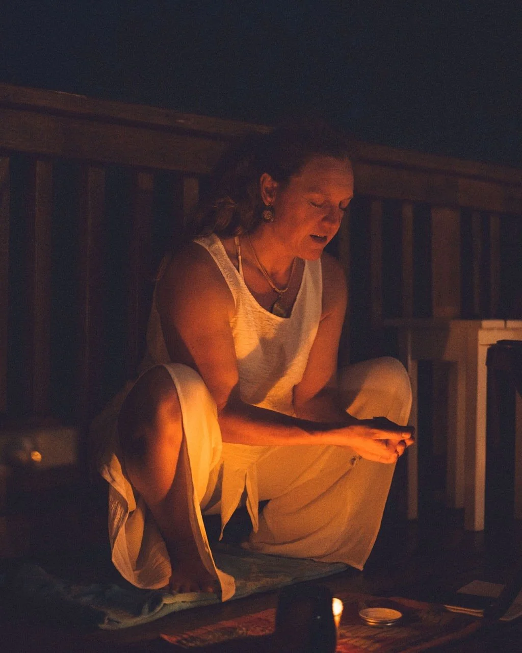 Miriam talks about the roots behind the practice of the 𝗦𝗮𝗰𝗿𝗲𝗱 𝗖𝗮𝗰𝗮𝗼 𝗖𝗲𝗿𝗲𝗺𝗼𝗻𝘆:

Cacao is an important plant cultivated by Indigenous American cultures dating back to 1900 BCE. The cacao plant nourishes the body, fortifies and frees