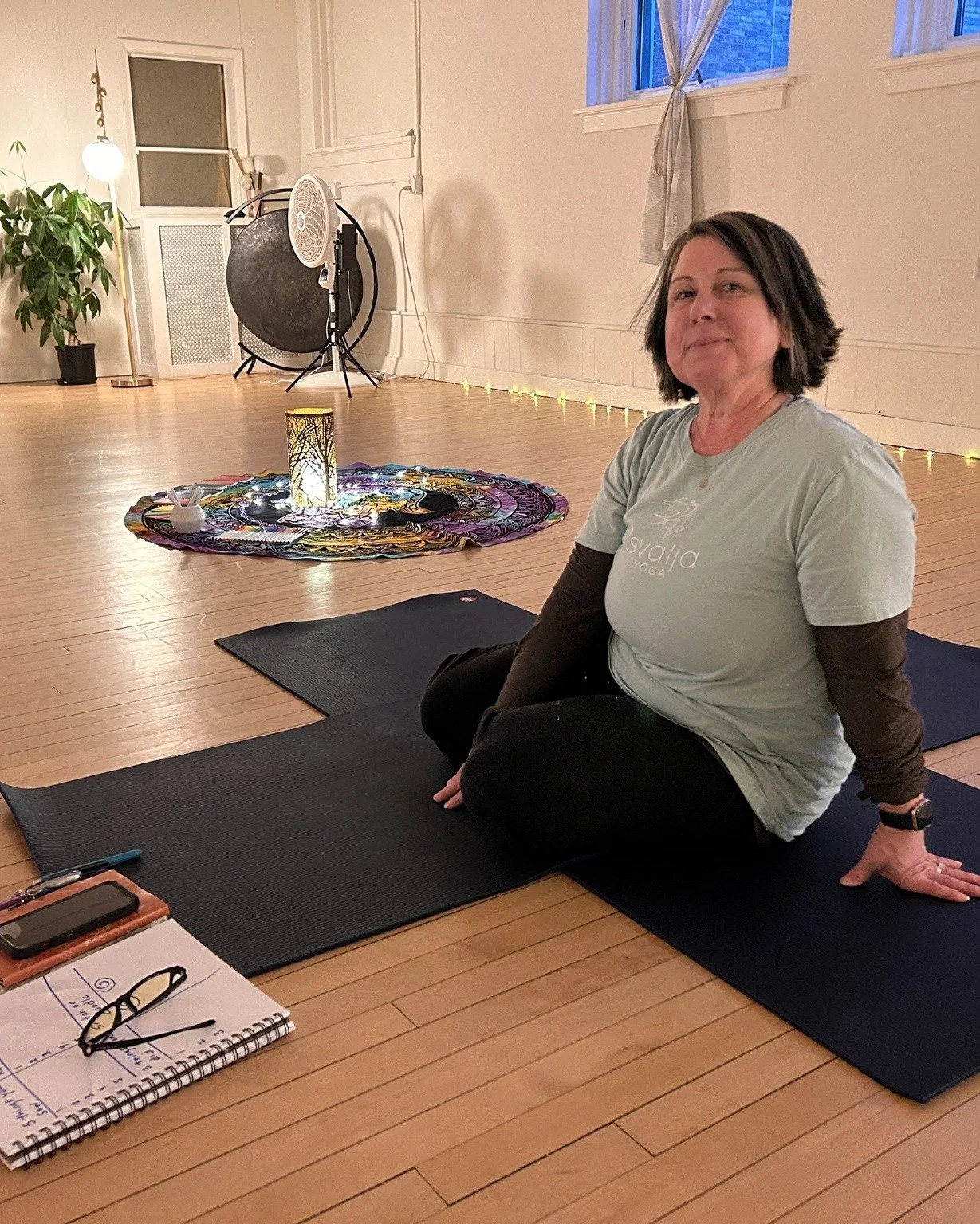 𝗚𝗲𝗻𝘁𝗹𝗲 𝗬𝗼𝗴𝗮 + 𝗪𝗿𝗶𝘁𝗶𝗻𝗴! 📝

Offered one Thursday per month, this immersive session bridges the physical and creative selves by pairing a gentle, ambient-led yoga practice with Melissa&rsquo;s guided writing prompts and reflective stor