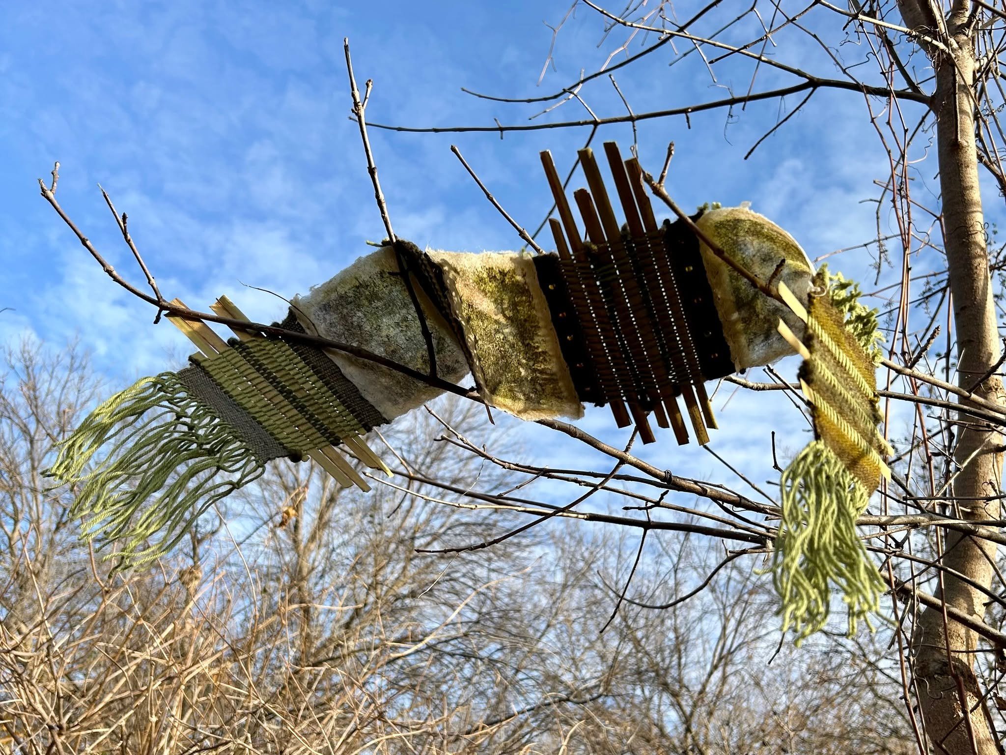 𝗛𝗮𝗻𝗻𝗮𝗵 𝗠𝗼𝗿𝘁𝗲𝗻𝘀𝗼𝗻 is an artist, poet, and community-based educator living on the shores of Gitche Gumee in the Dakota and Ojibwe territory of Onigamiinsing (Duluth, MN). 

Their art will be on display as part of our Sv&auml;lja Communit