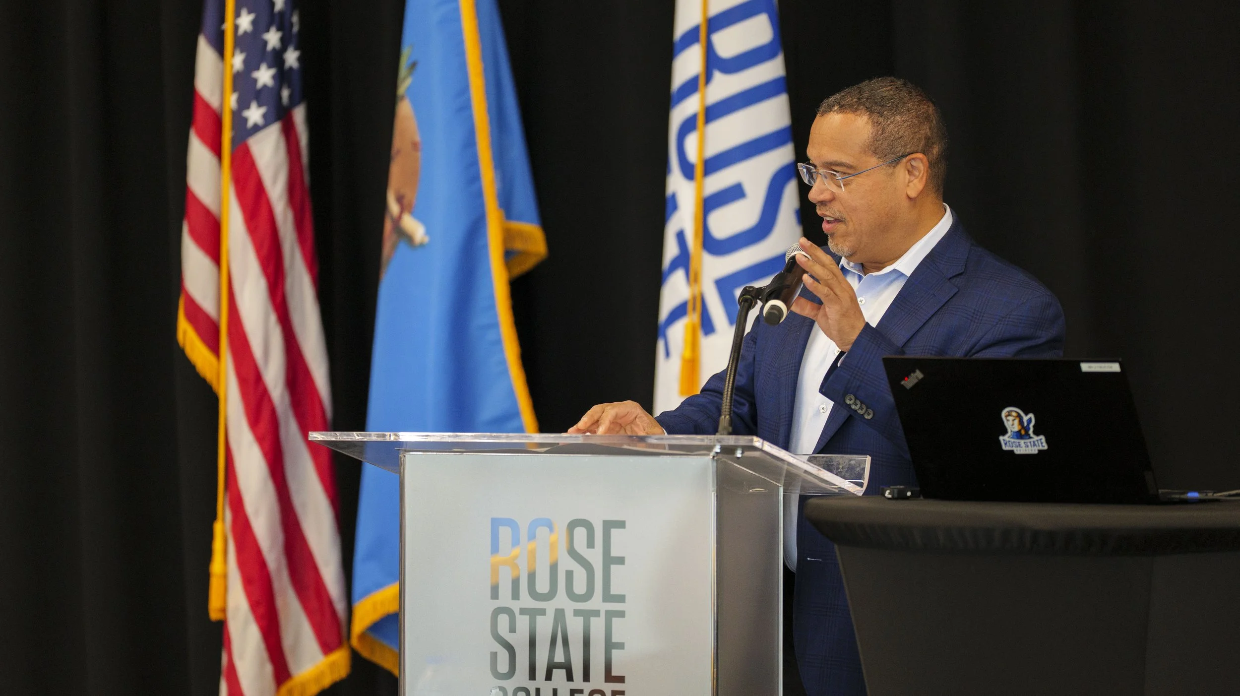 2025-04-11 CIVICS CON - Keynote Speaker - Keith Ellison - photo by Dennis Spielman-006.jpg