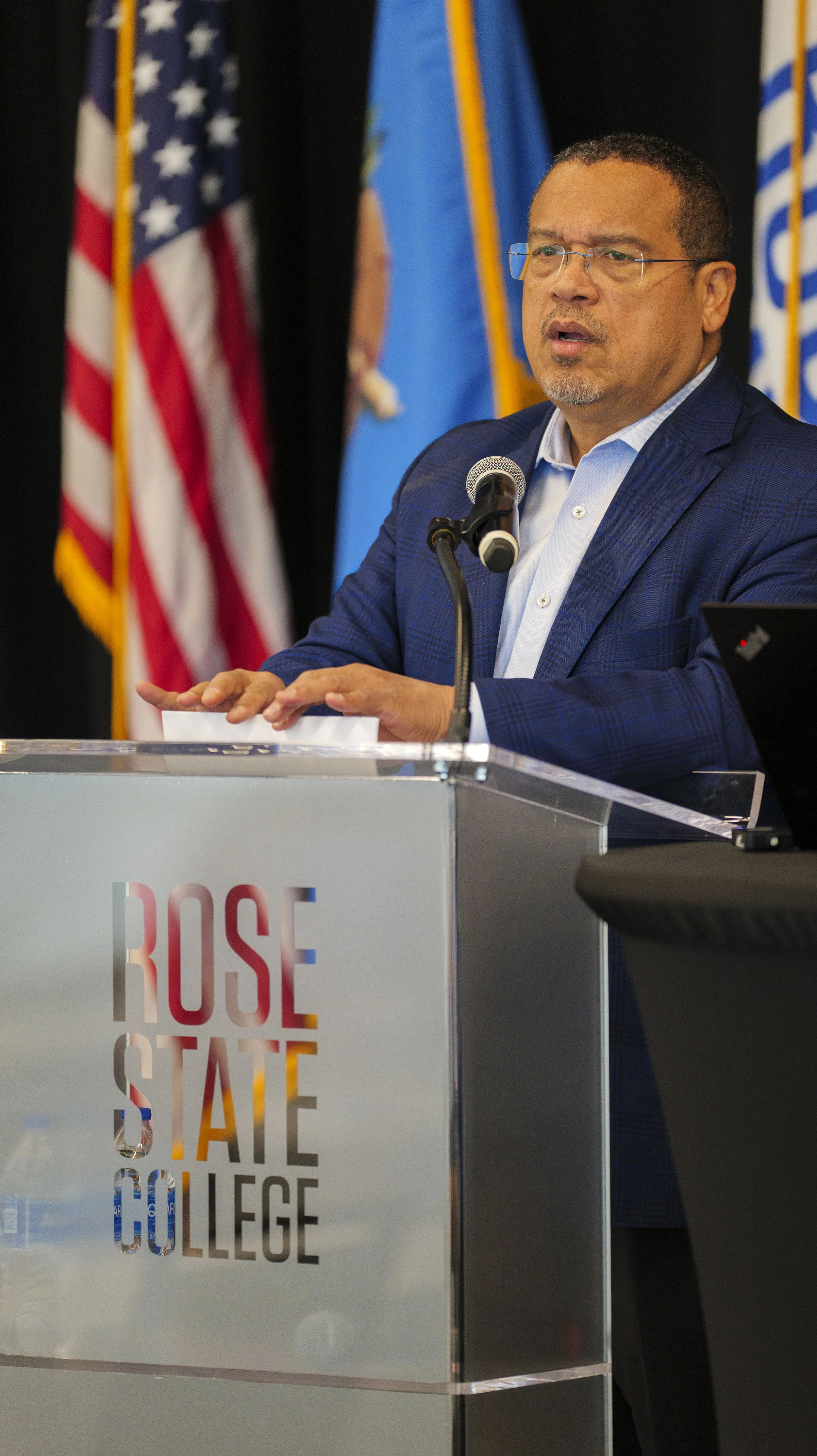 2025-04-11 CIVICS CON - Keynote Speaker - Keith Ellison - photo by Dennis Spielman-019.jpg