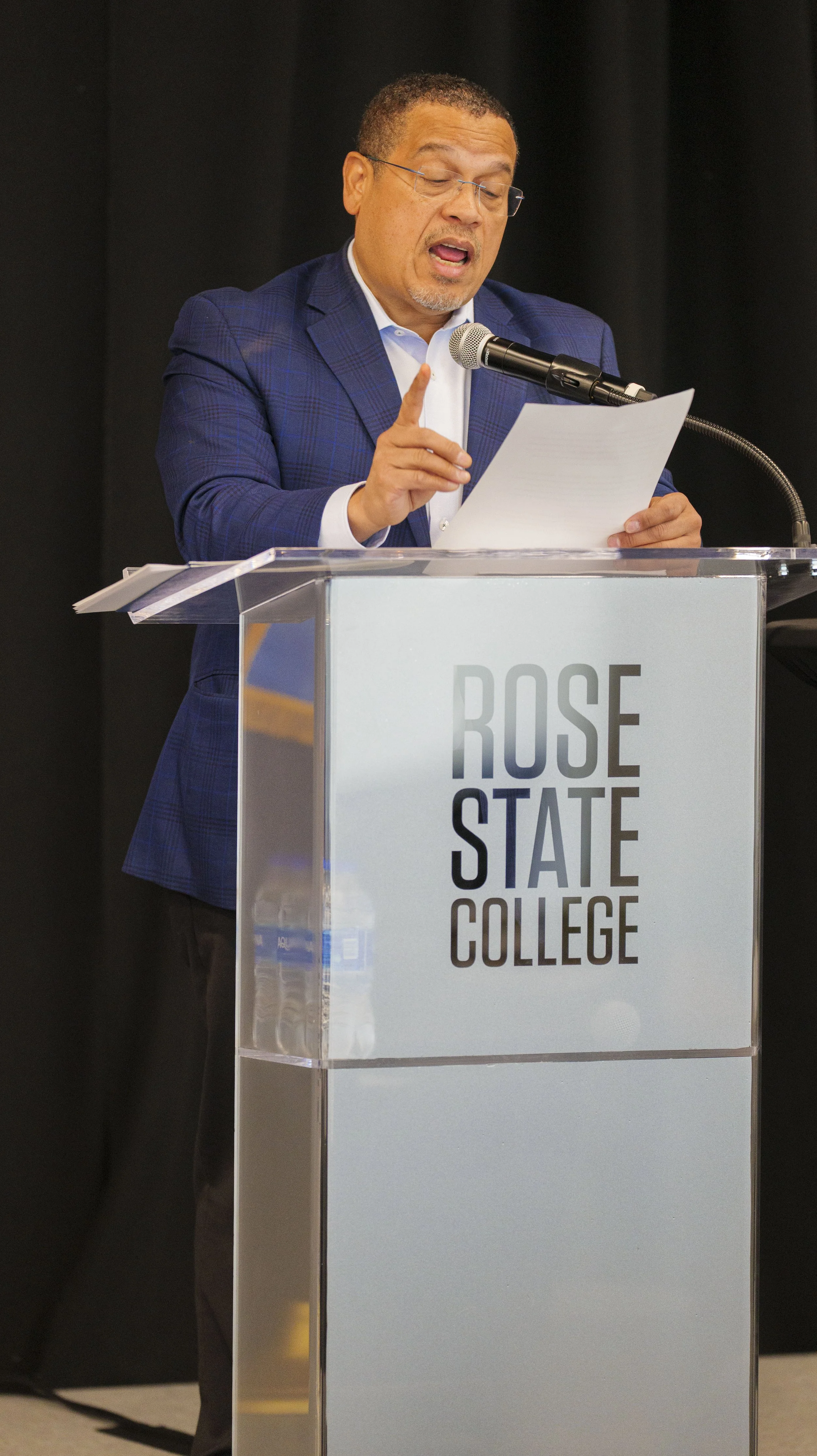 2025-04-11 CIVICS CON - Keynote Speaker - Keith Ellison - photo by Dennis Spielman-034.jpg