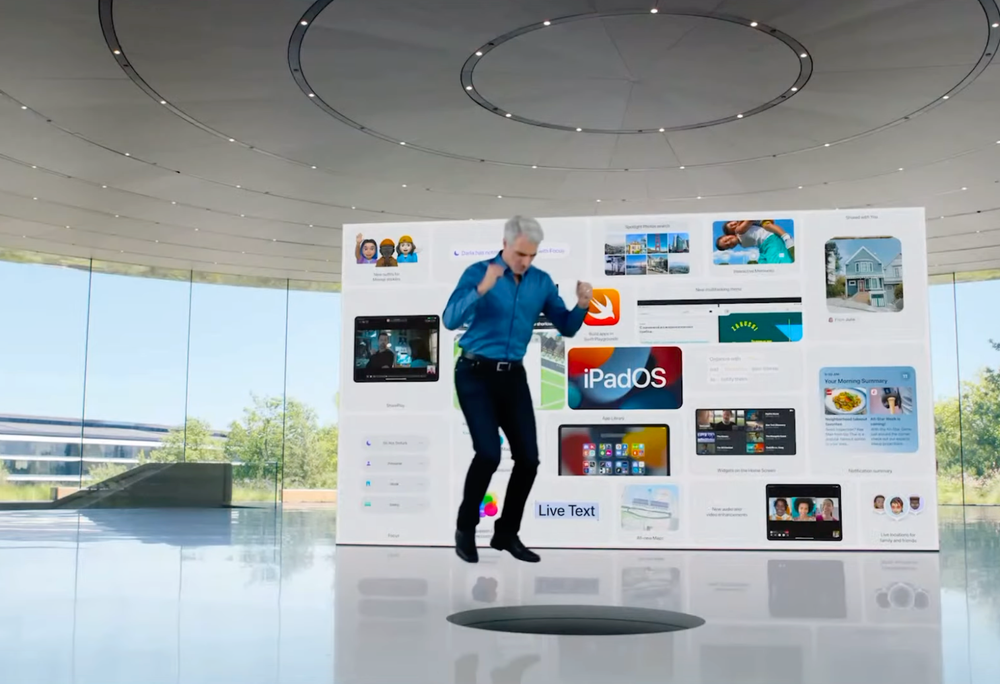 It's Glowtime Apple Event Bingo — Basic Apple Guy