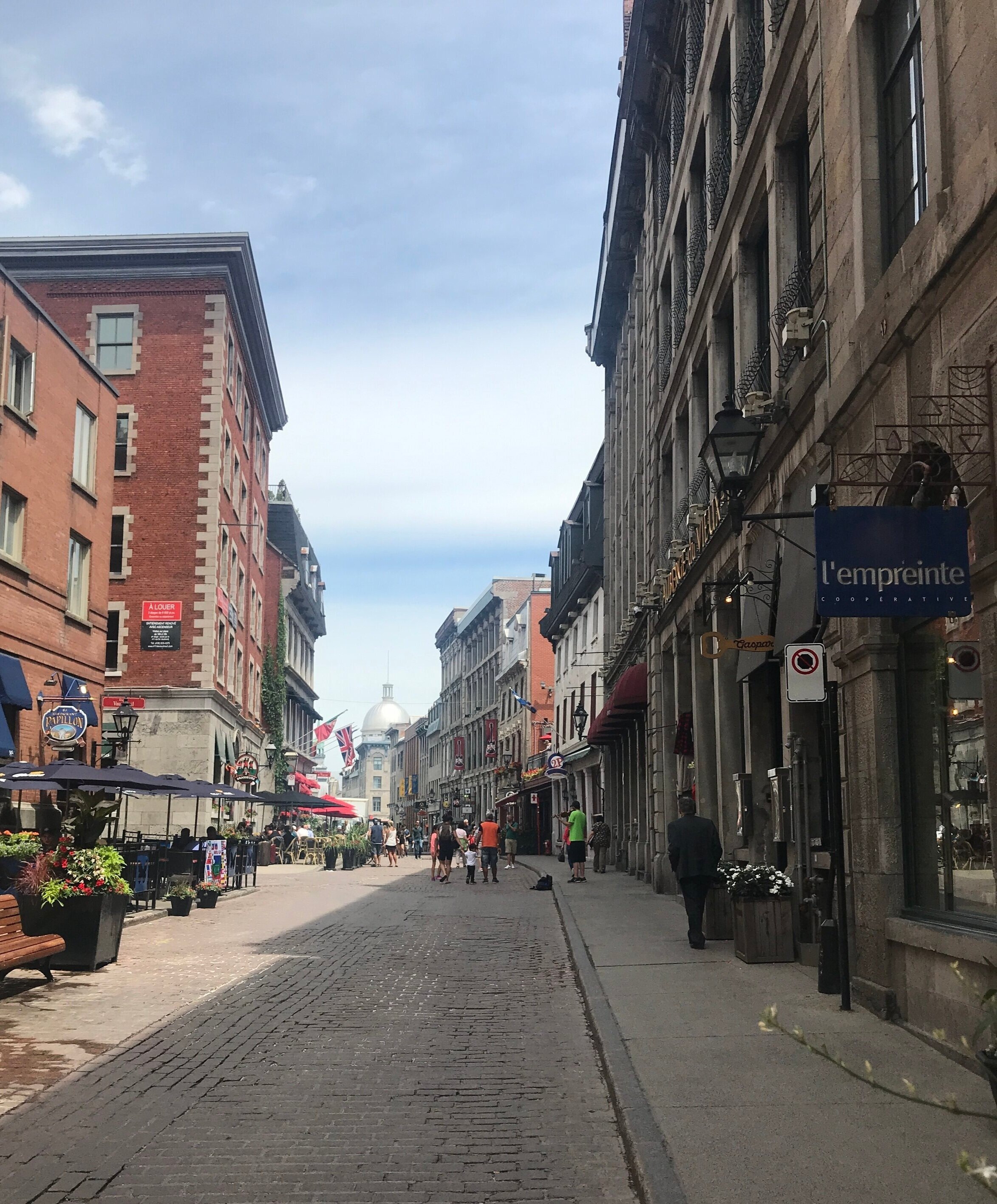The historic french quarter of Montreal, Canada is my favorite part of this entire city!