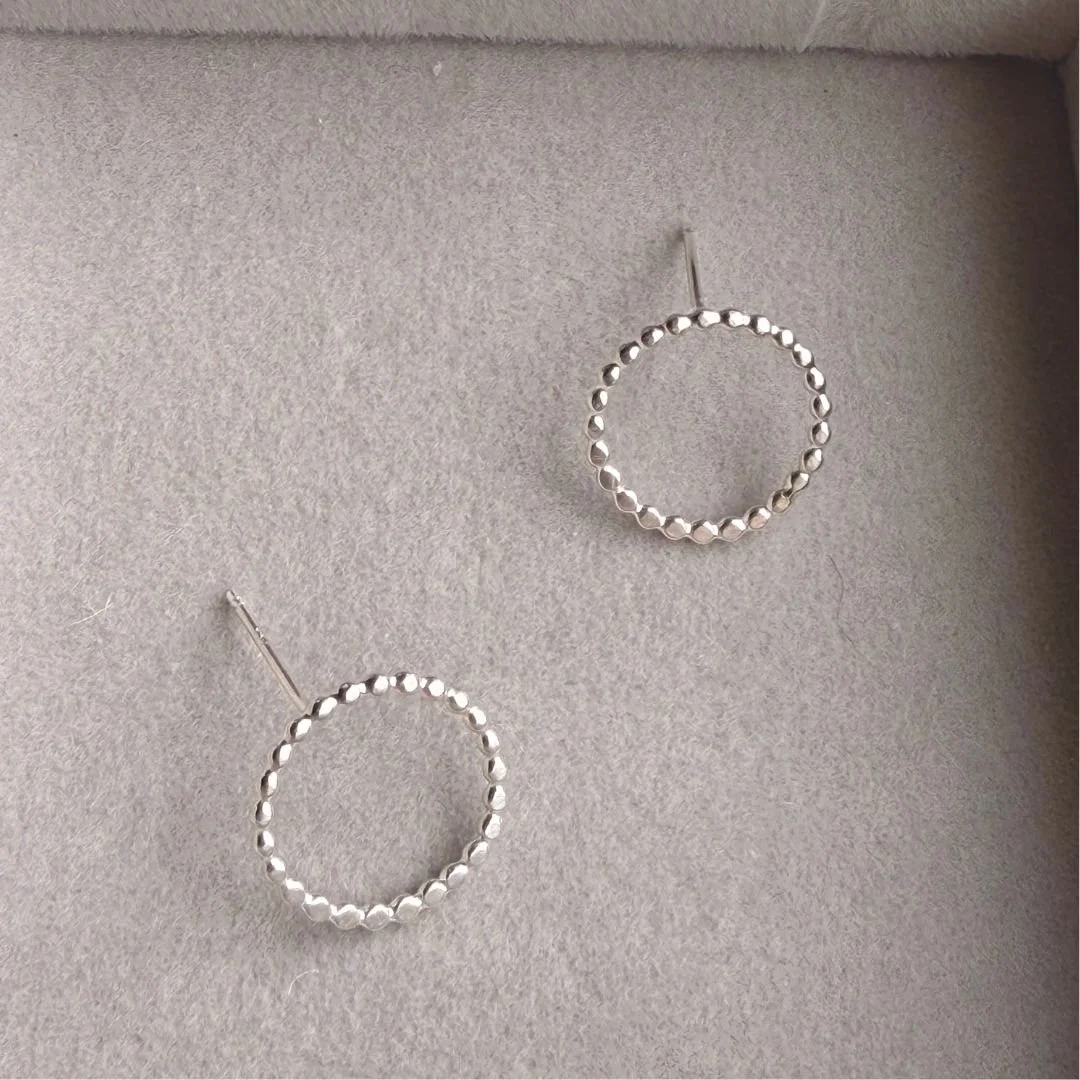 Porpe Artifacts Circle Stud Earrings -Sterling Silver - 2.jpg
