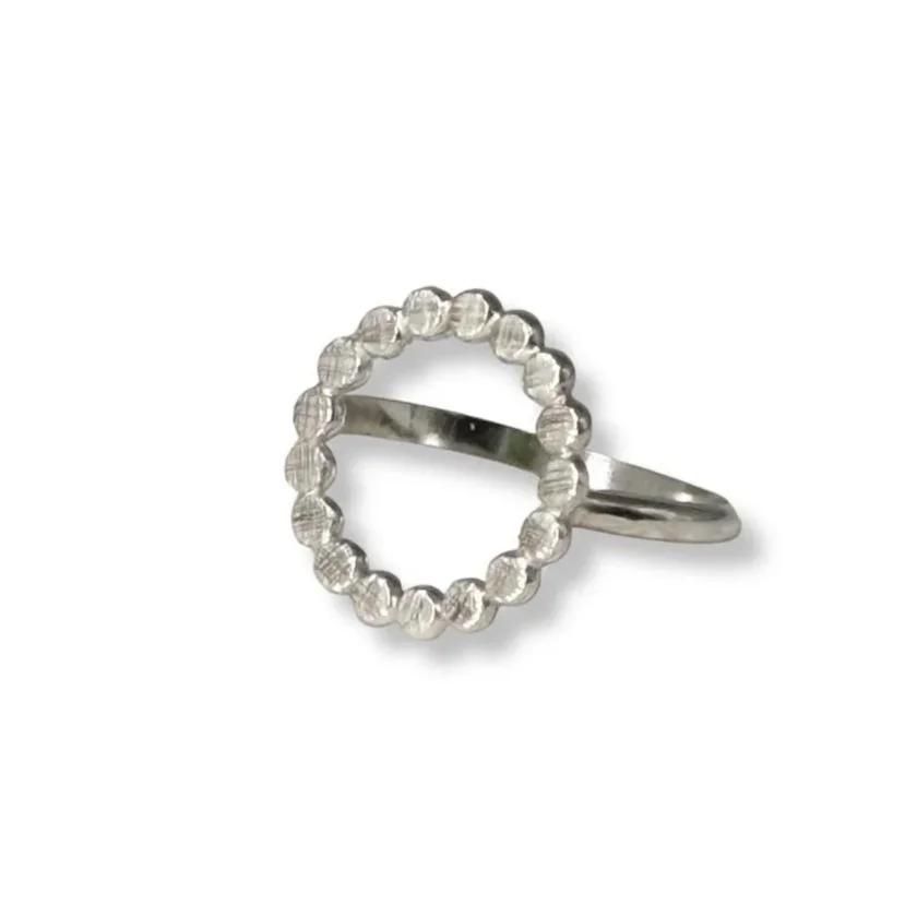 Dot+Circle+Ring+-Sterling+Silver+-+white+background.jpg